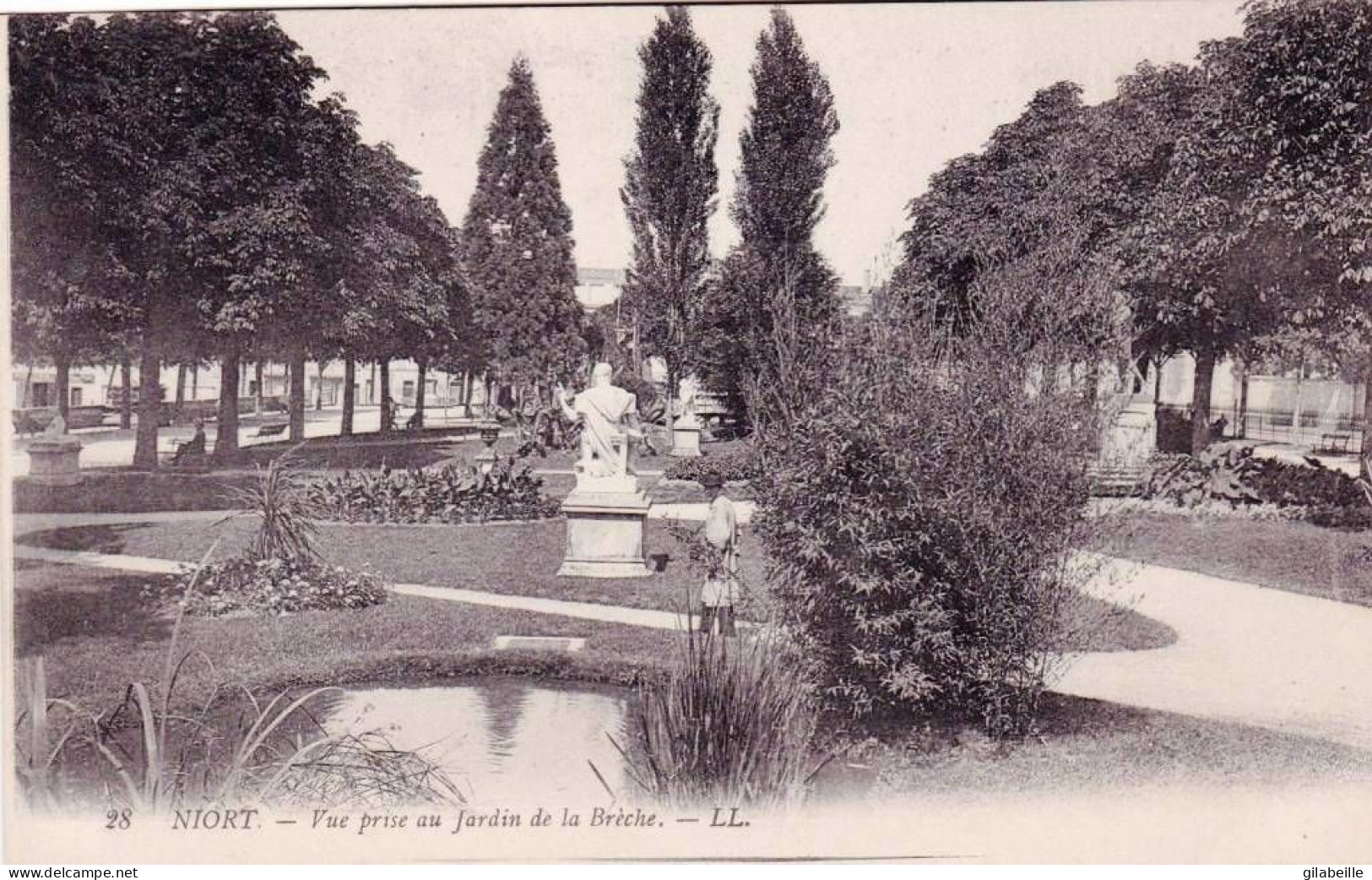 79 - Deux Sevres -  NIORT -   Vue Prise Au  Jardin De La Breche - Niort