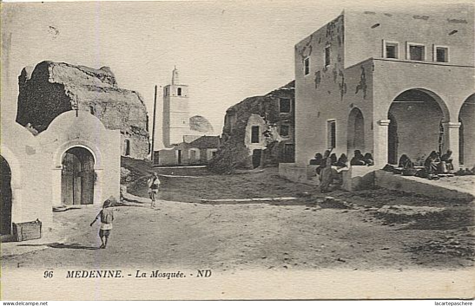 X123573 AFRIQUE DU NORD TUNISIE MEDENINE LA MOSQUEE - Tunisia