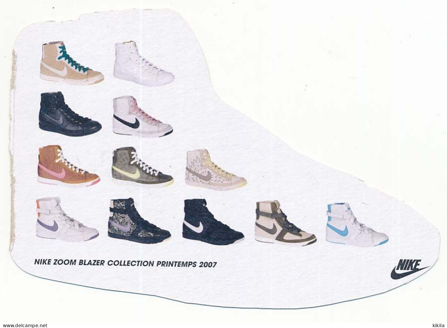 Carton Découpé En Forme De Chaussure Basket 14,8 X 11 Cm NIKE Zoom Blazer Collection Printemps 2007 (1) Scan Recto Verso - Andere & Zonder Classificatie