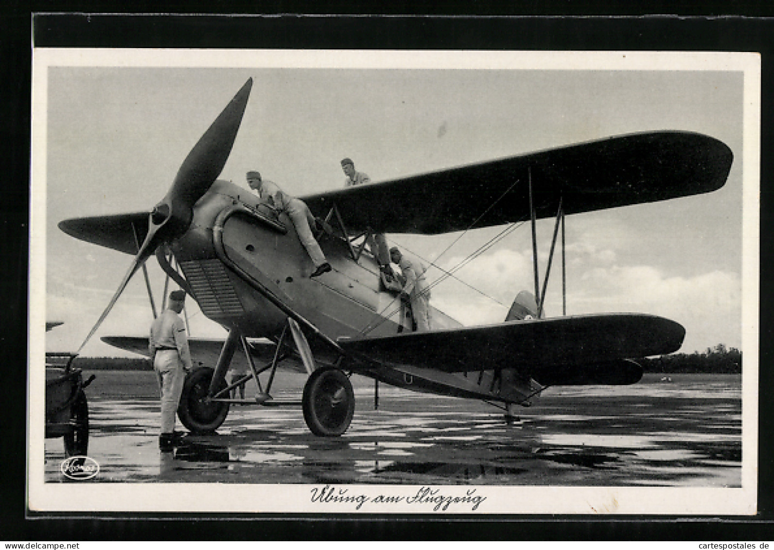 AK Flugzeug Der Deutschen Luftwaffe Wird Startfertig Gemacht  - 1939-1945: 2de Wereldoorlog