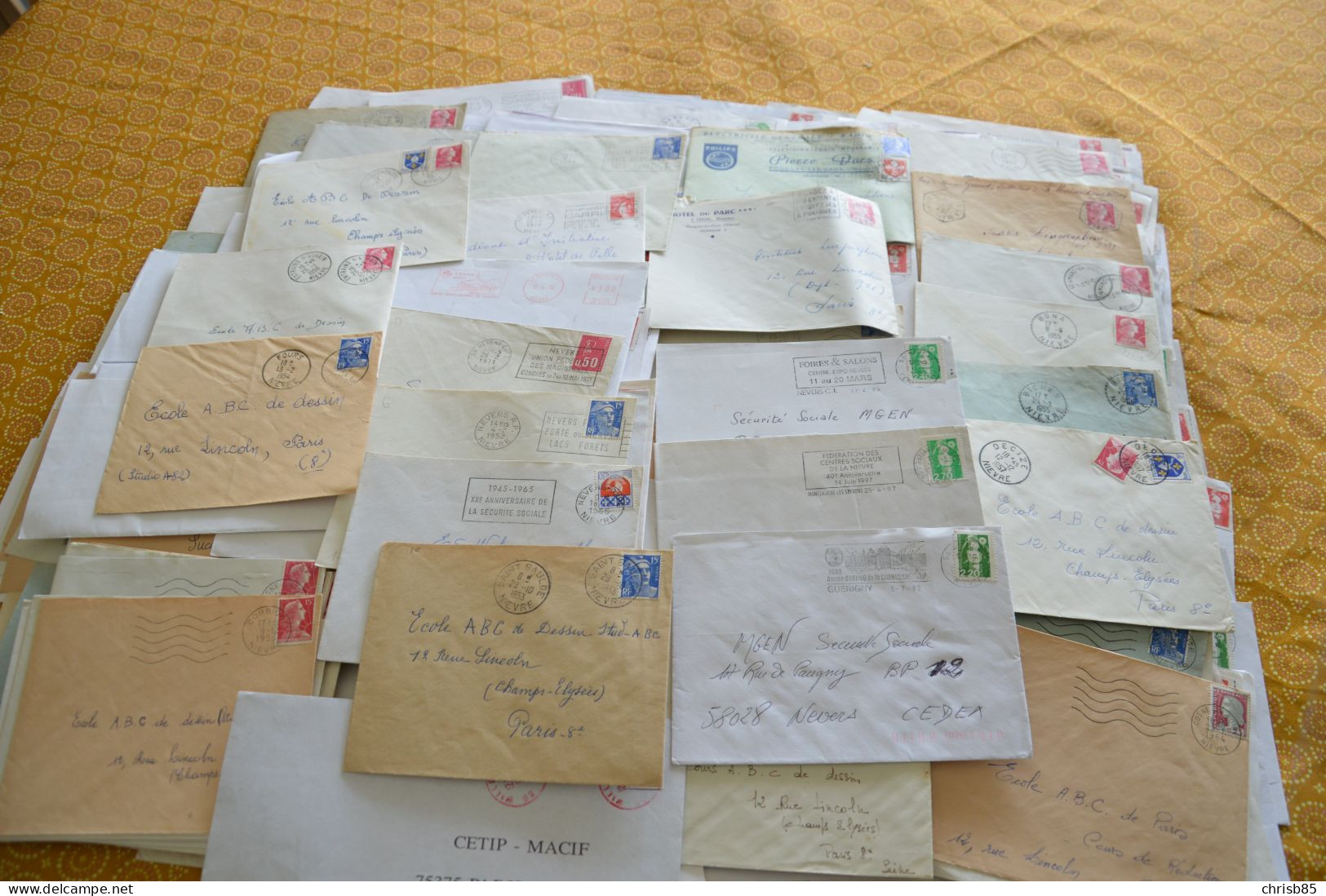 Lot Années 1950 1990 Oblitérations Département De La  NIEVRE 58 Environ 500 Enveloppes Entières - Cachets Manuels