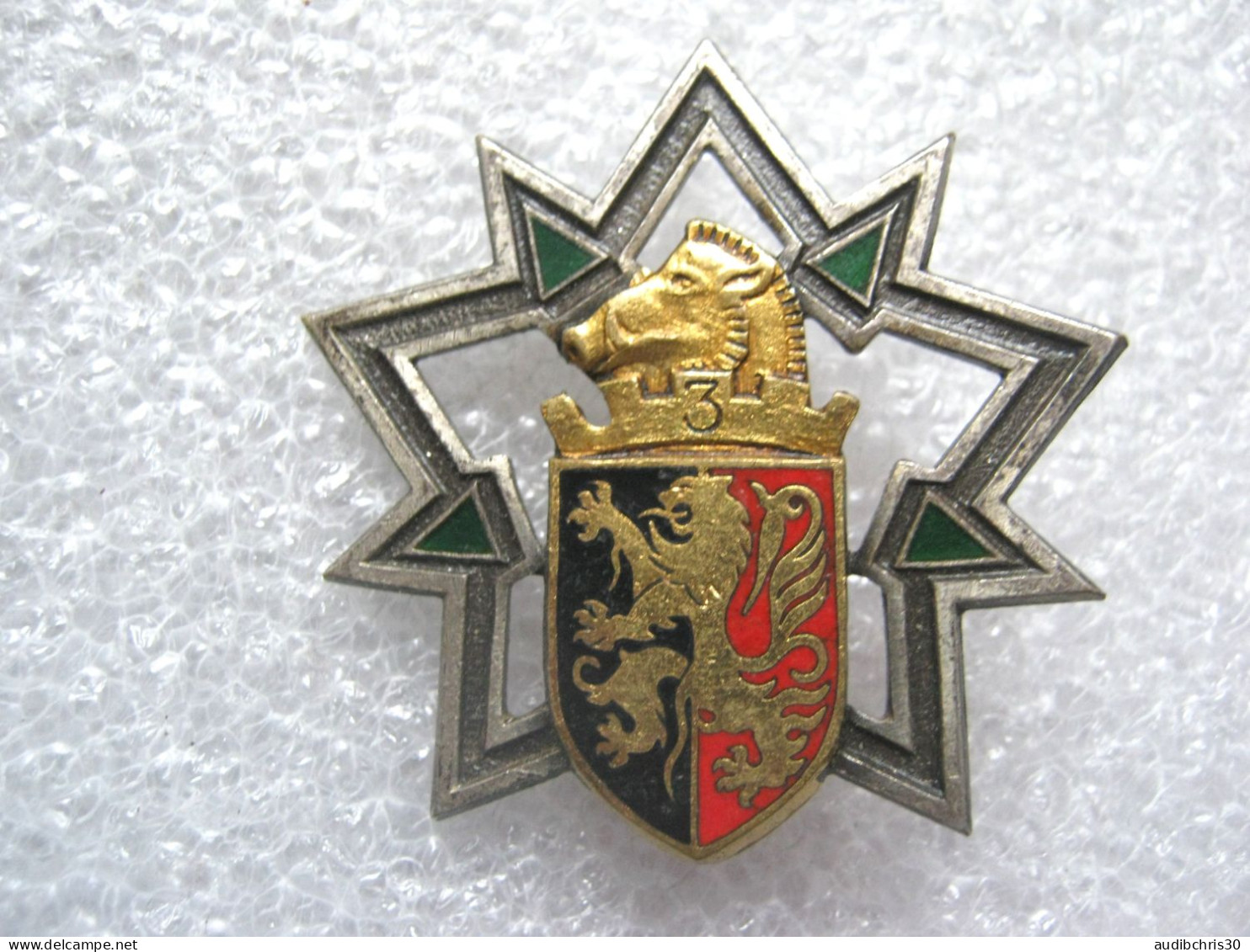 INSIGNE REGIMENT DU GENIE 3° RG (VARIANTE POINTES VERTES) DRAGO PARIS - Army