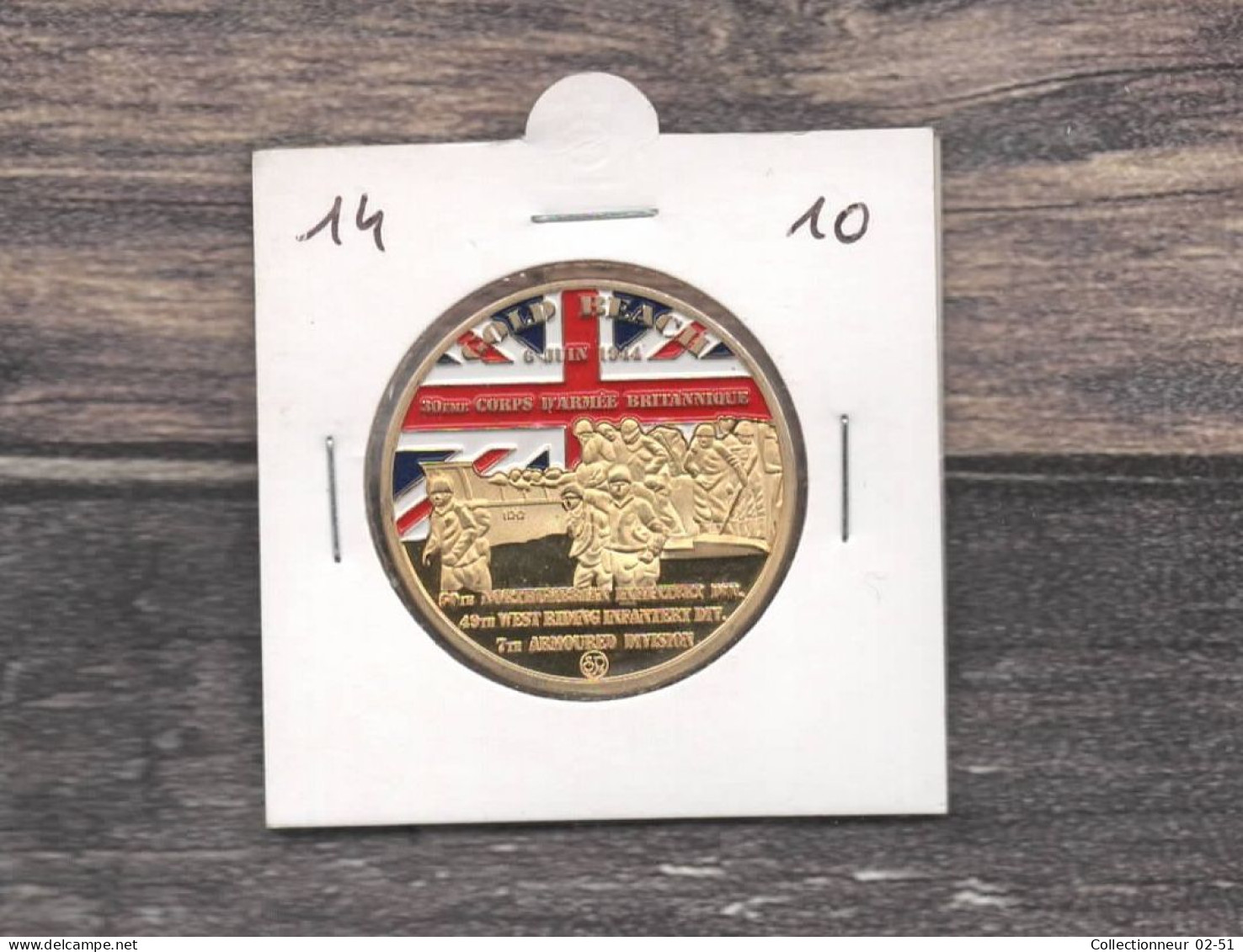 Médaille Souvenirs&Patrimoine : Gold Beach (couleur Or) - 2010 - Altri & Non Classificati