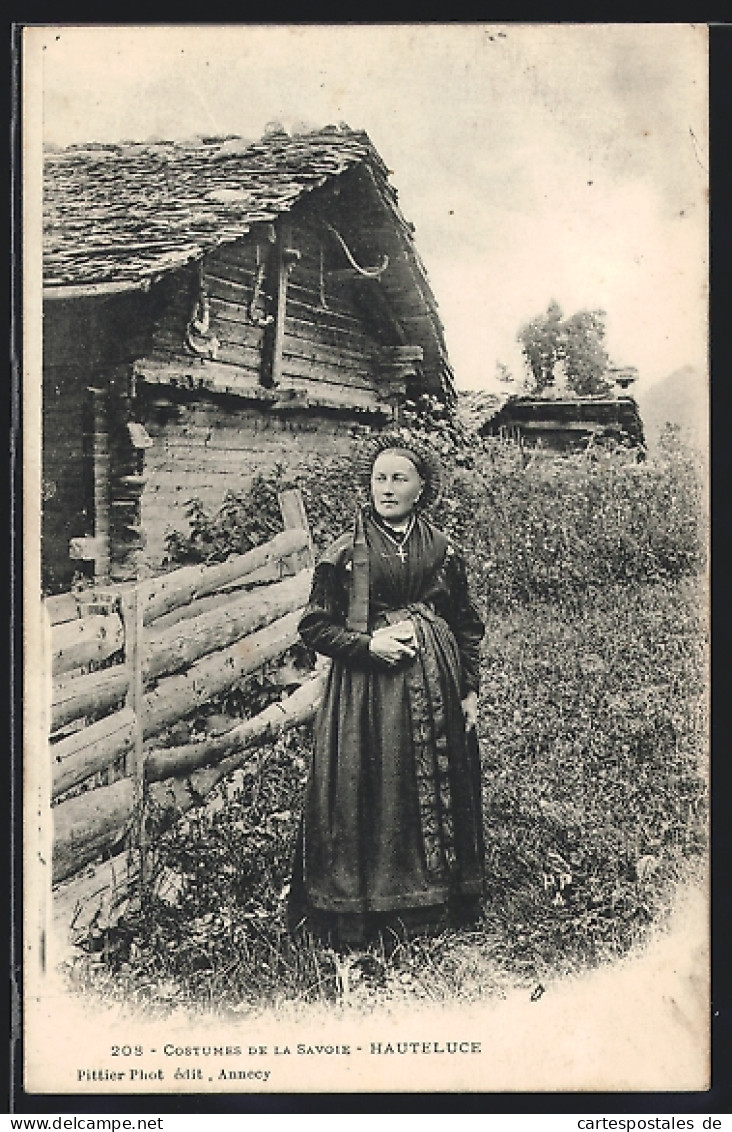 CPA Hauteluce, Costumes De La Savoie, Auvergne  - Zonder Classificatie