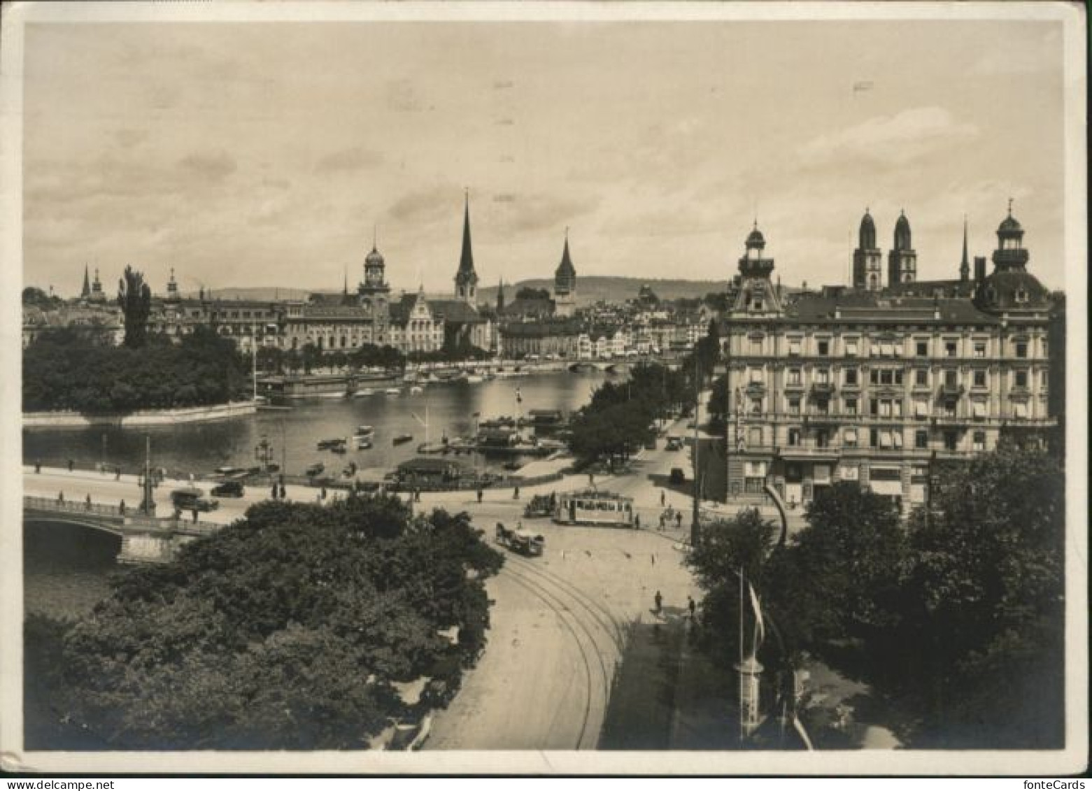 10875316 Zuerich Zuerich Bruecke Strassenbahn Fraumuenster St Peter X Zuerich - Sonstige & Ohne Zuordnung