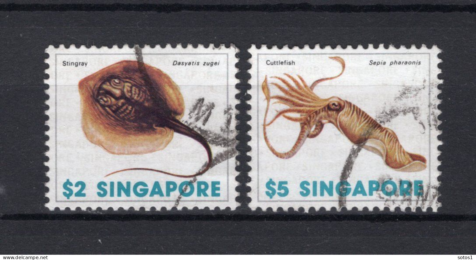 SINGAPORE Yt. 272/273° Gestempeld 1977 - Singapore (1959-...)