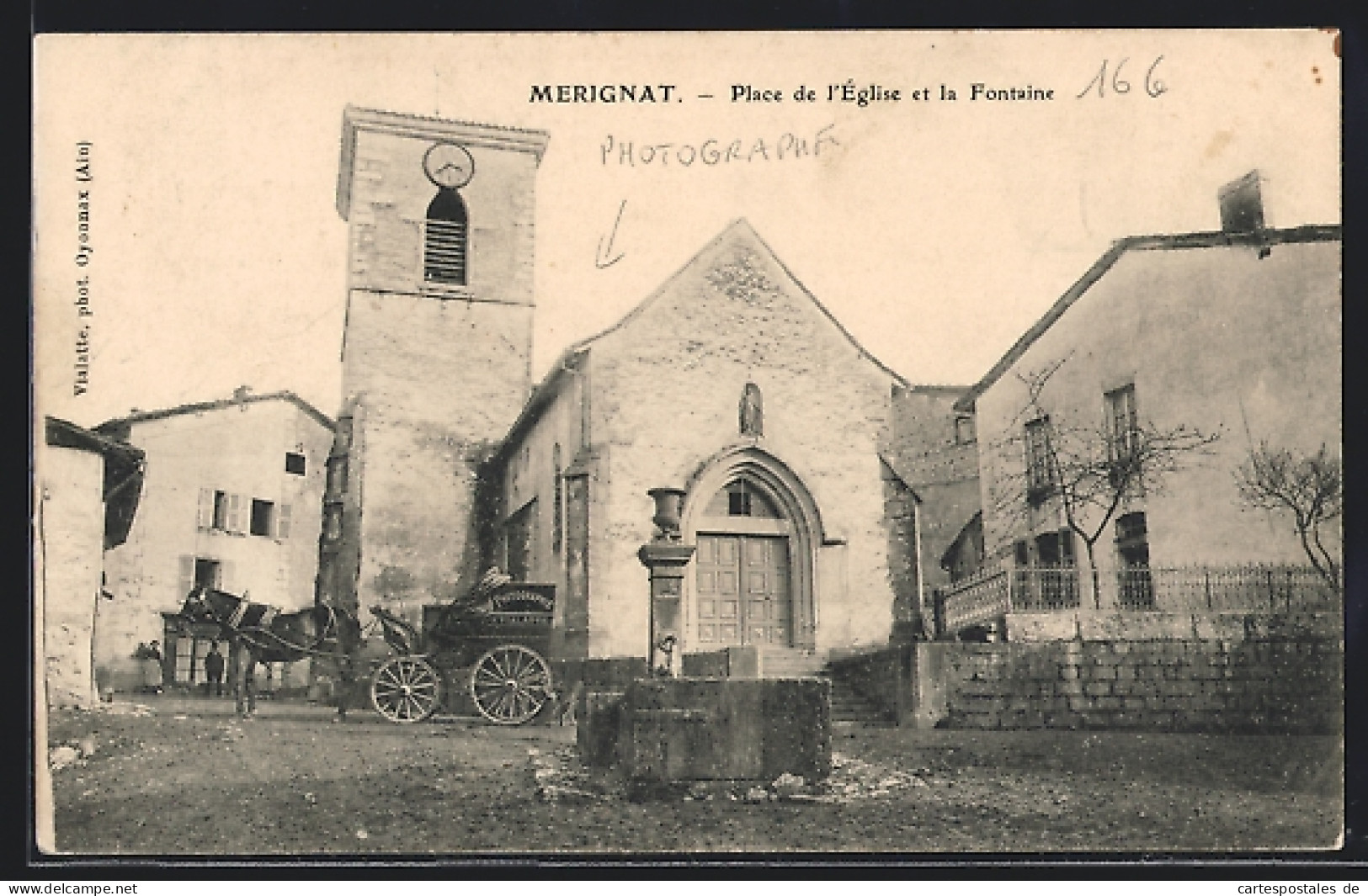 CPA Merignat, Place De L`Eglise Et La Fontaine  - Unclassified