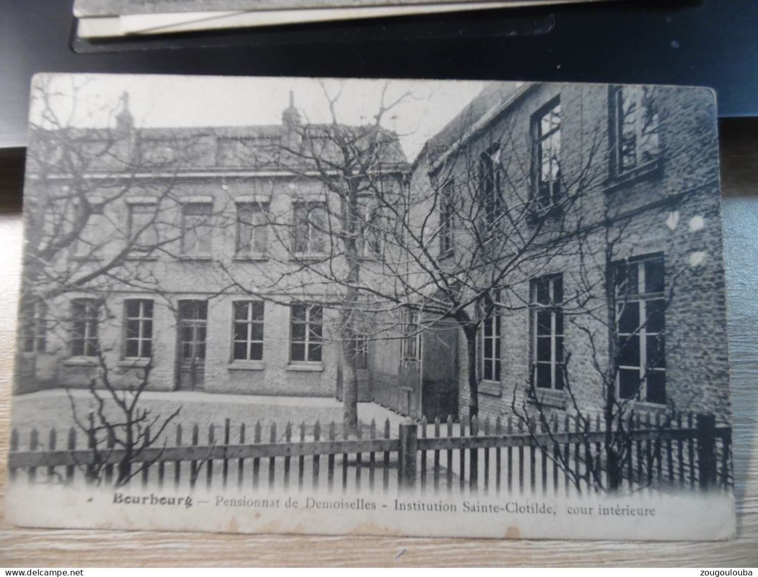 BOURBOURG Pensionnat De Demoiselles Institution Saint Clotilde Cour - Other & Unclassified