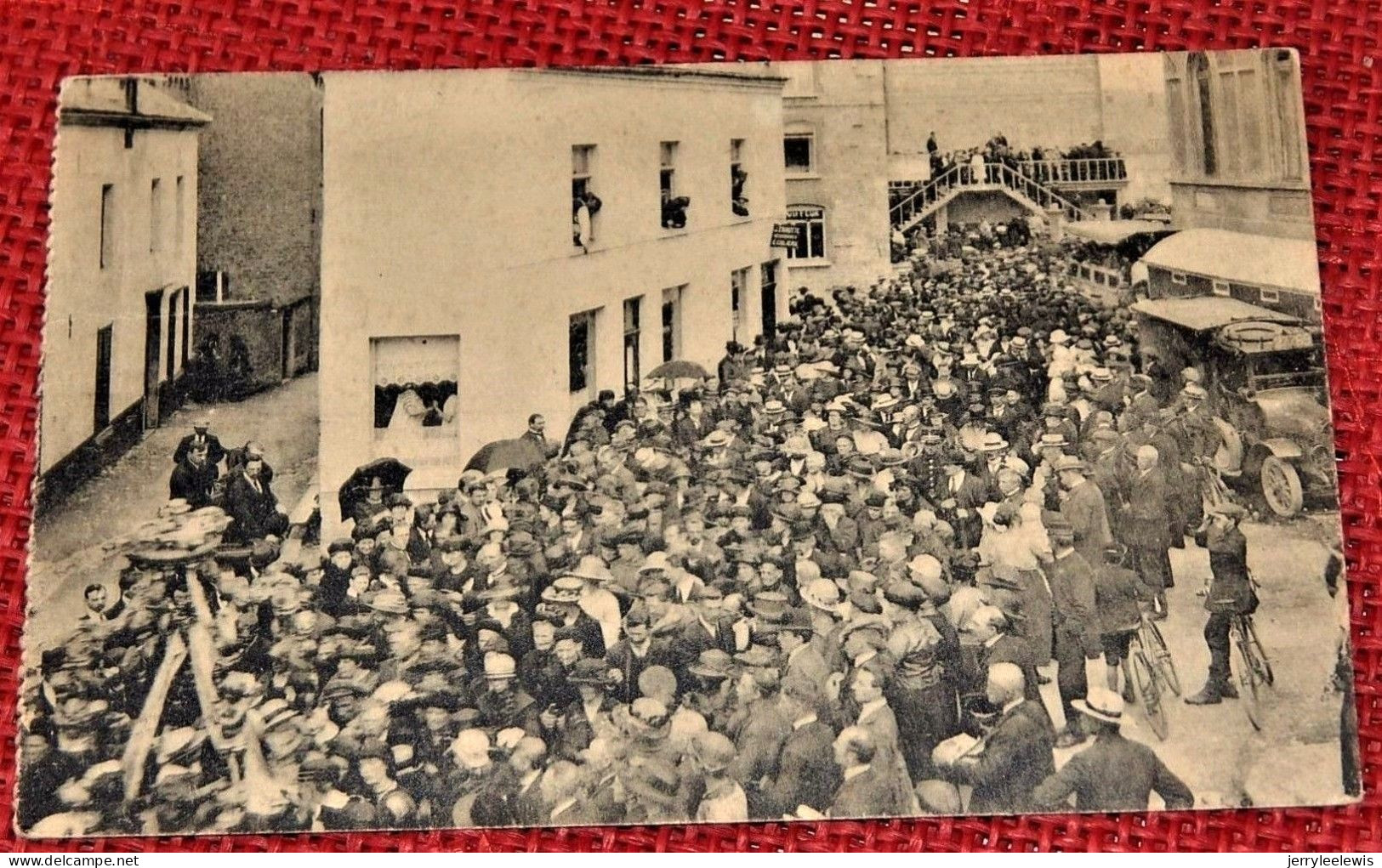 WALCOURT  -  Procession De La Trinité - Walcourt