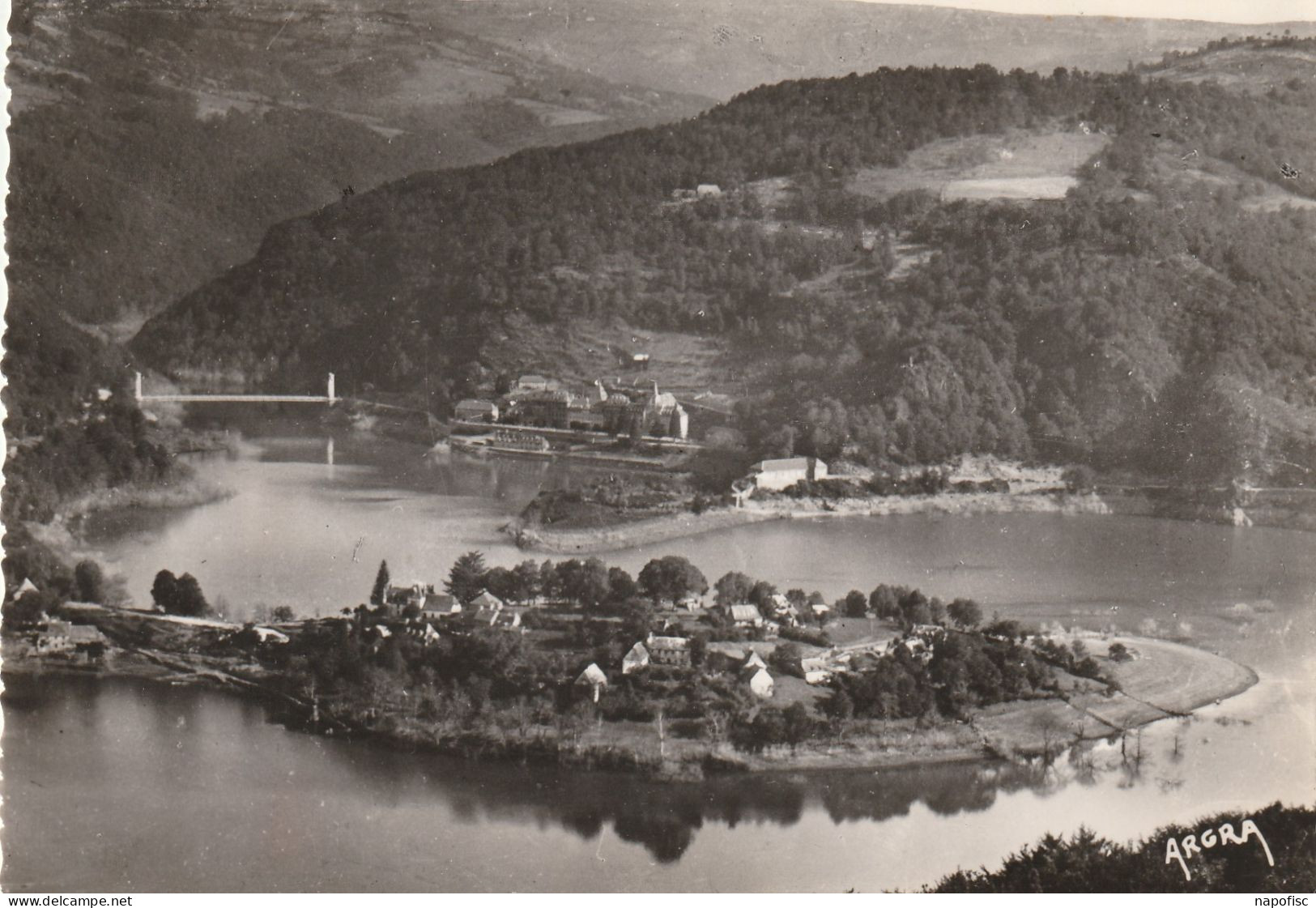 15-Vallée De La Truyère Lac De Sarrans, La Presqu'ile De Laussac, L'Hospice De La Dévèze - Other & Unclassified