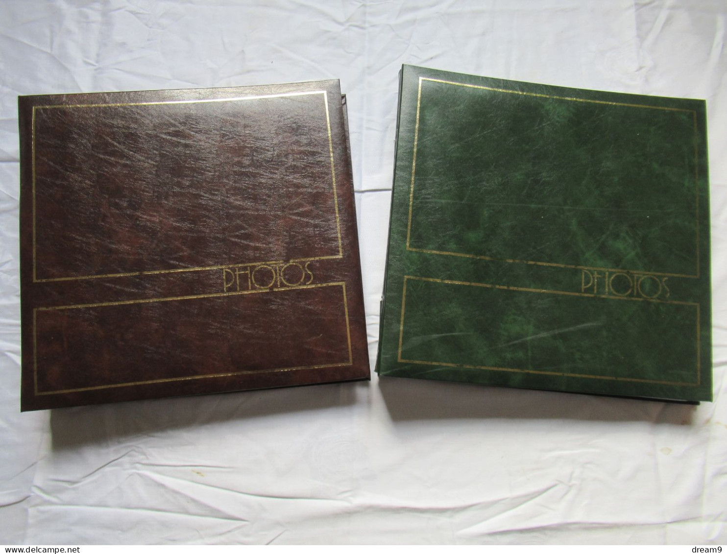 Lot De 2 Albums Vides Avec 106 Feuilles Intercalaires En Plastique - TTB - Albums, Binders & Pages