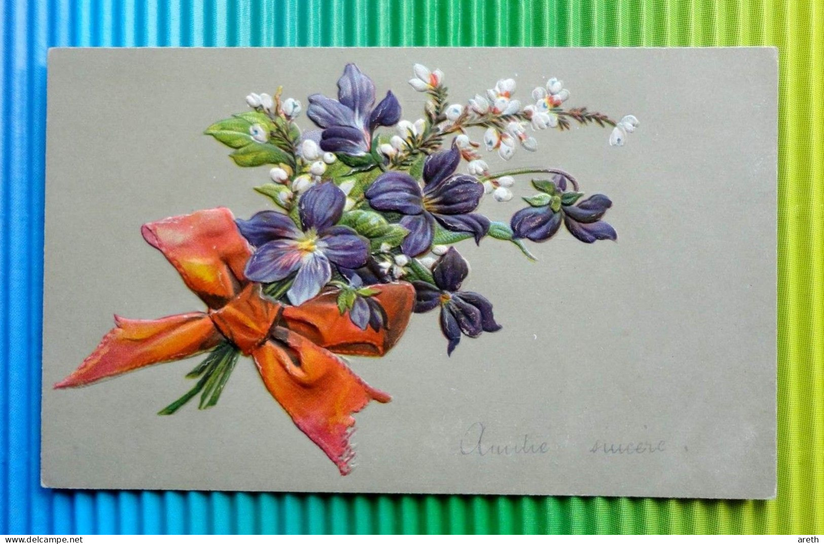 Ancienne Mignonnette - Petie Carte De Voeux D'amitié  - Bouquet De Fleurs - Gaufrée - 1886 - Andere & Zonder Classificatie