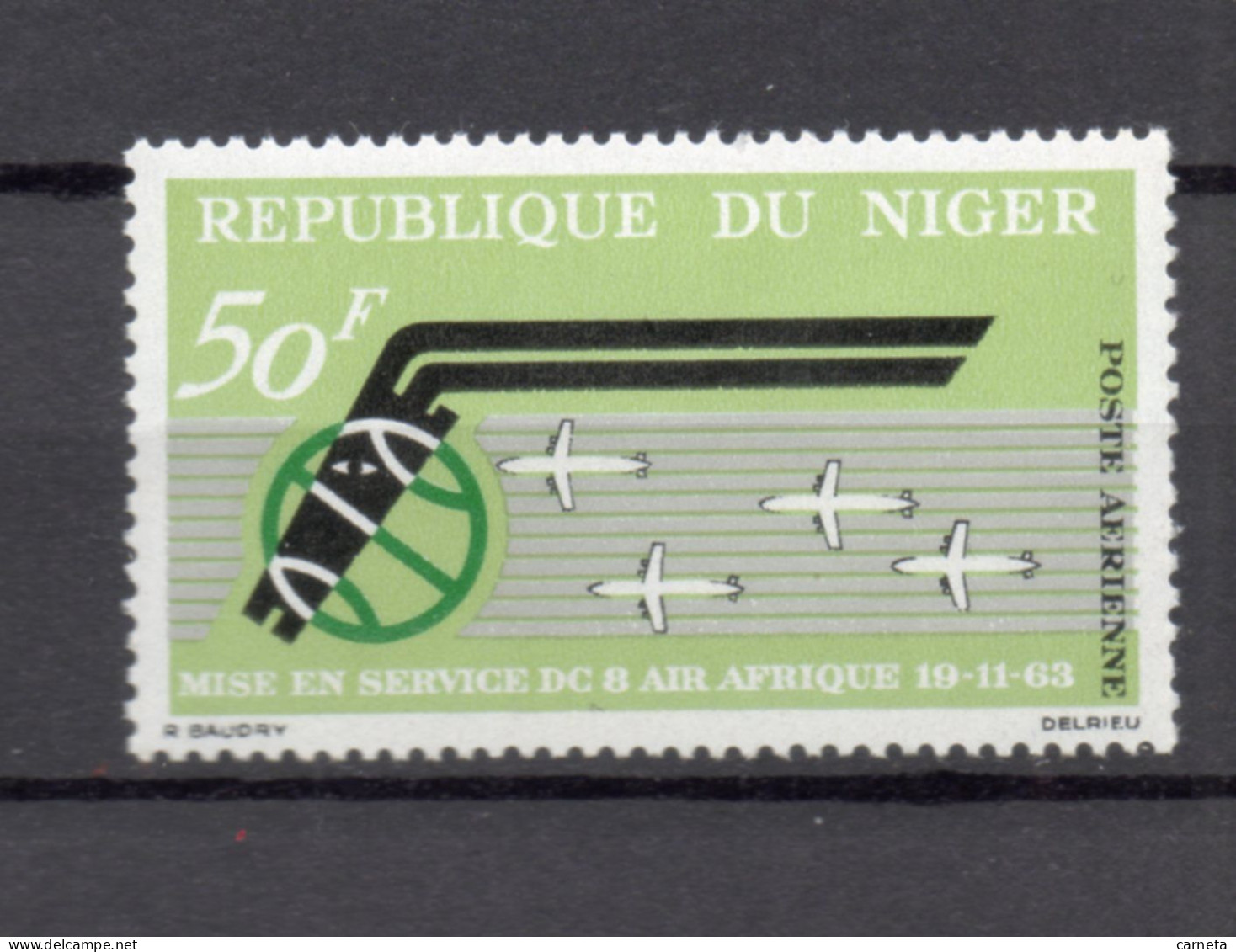 NIGER  PA   N° 35     NEUF SANS CHARNIERE  COTE 1.30€    AIR AFRIQUE AVION - Niger (1960-...)