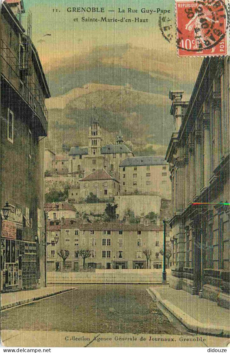 38 - Grenoble - La Rue Guy Pape Et Sainte Marie D'en Haut - Colorisée - Carte Gauffrée - CPA - Voir Scans Recto-Verso - Grenoble