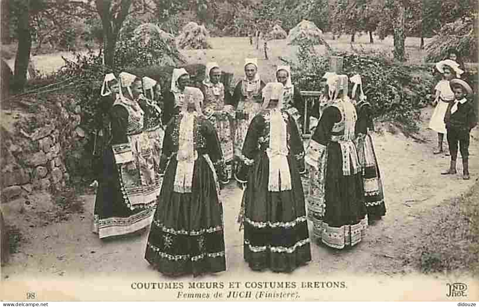 29 - Juch - Coutumes Et Costumes Bretons - Femmes De Juch - Animée - Folklore - CPA - Voir Scans Recto-Verso - Autres & Non Classés