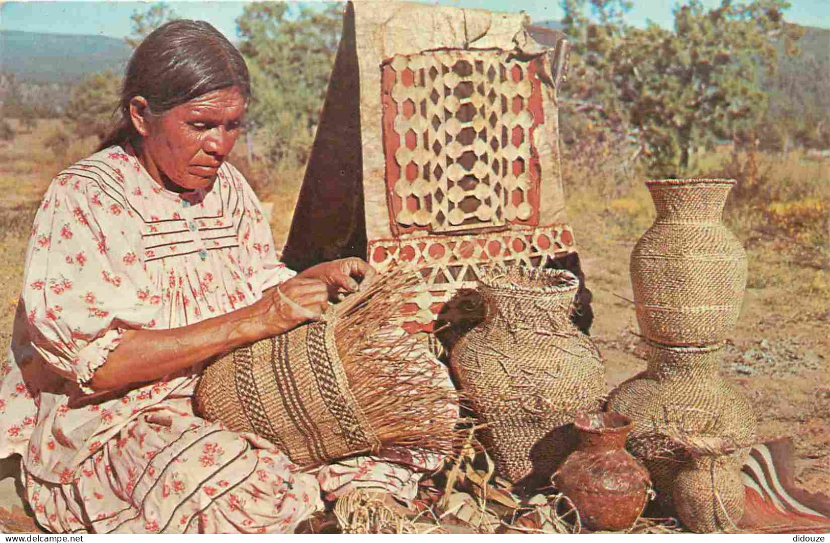 Indiens - Indian Basket Maker - CPM Format CPA - Voir Scans Recto-Verso - Native Americans