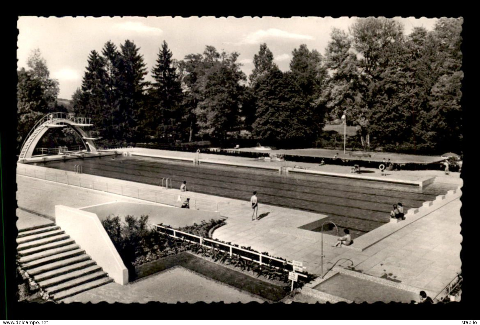 88 - VITTEL - LA PISCINE OLYMPIQUE - Contrexeville