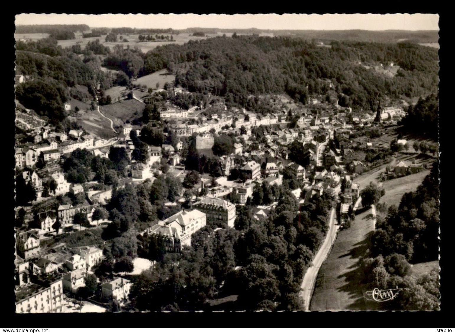 88 - PLOMBIERES-LES-BAINS - VUE AERIENNE - Plombieres Les Bains