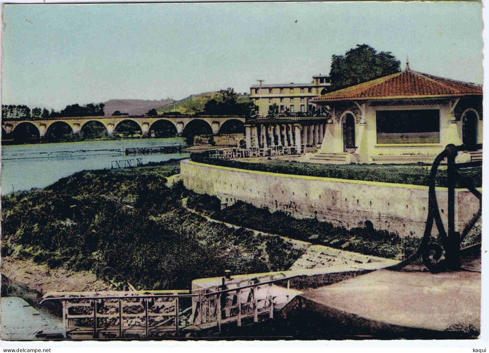 TARN Et GARONNE - MOISSAC - Station Uvale - Le Tarn - L'Uvarium Et Le Pont Napoléon - Combier Imp. - Moissac