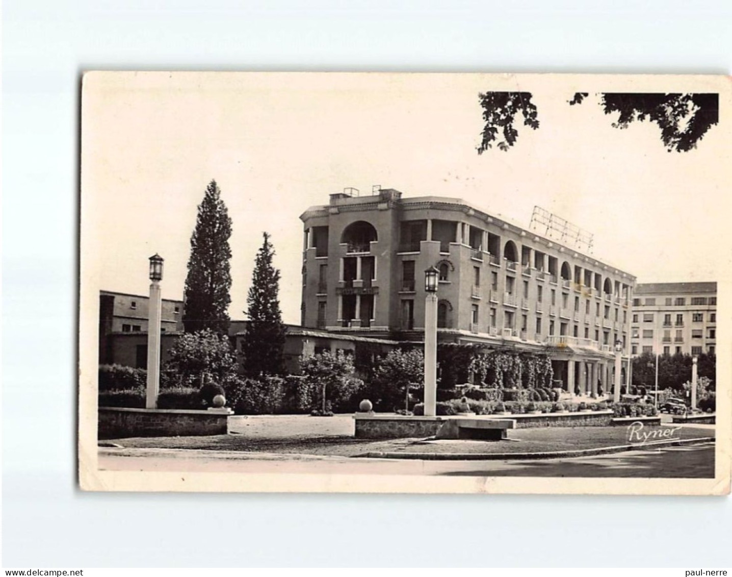 AIX EN PROVENCE : L'Hôtel Du Roy René - état - Aix En Provence