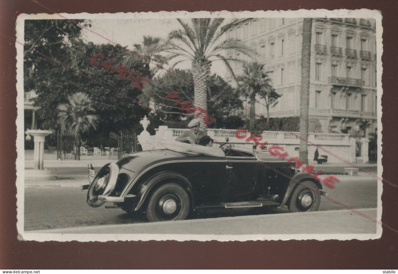 AUTOMOBILES - CABRIOLET PEUGEOT - NICE (ALPES-MARITIMES) - CARTE PHOTO ORIGINALE - PKW