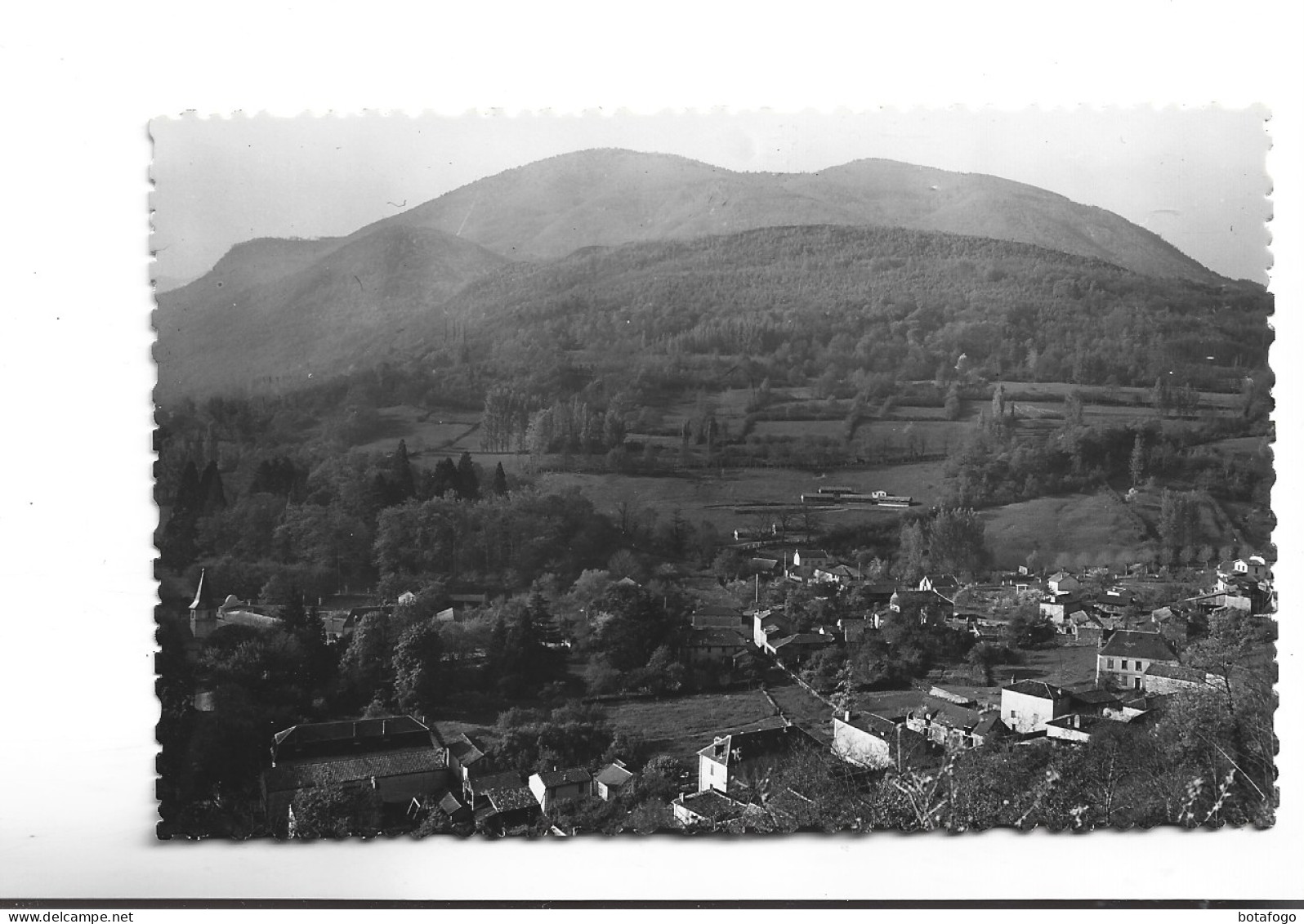 CPA PHOTO  DPT 65 SIRADAN , LE VILLAGE - Sonstige & Ohne Zuordnung