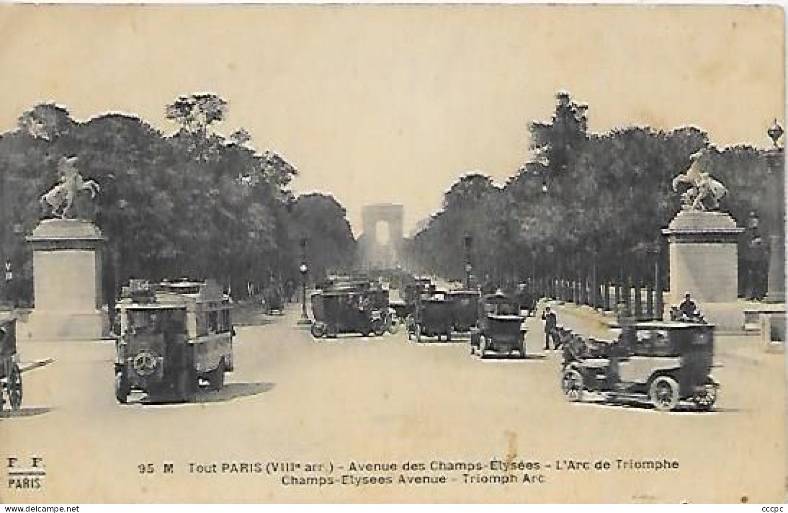 CPA Paris Avenue Des Champs Elysées - L'Arc De Triomphe - Distretto: 08
