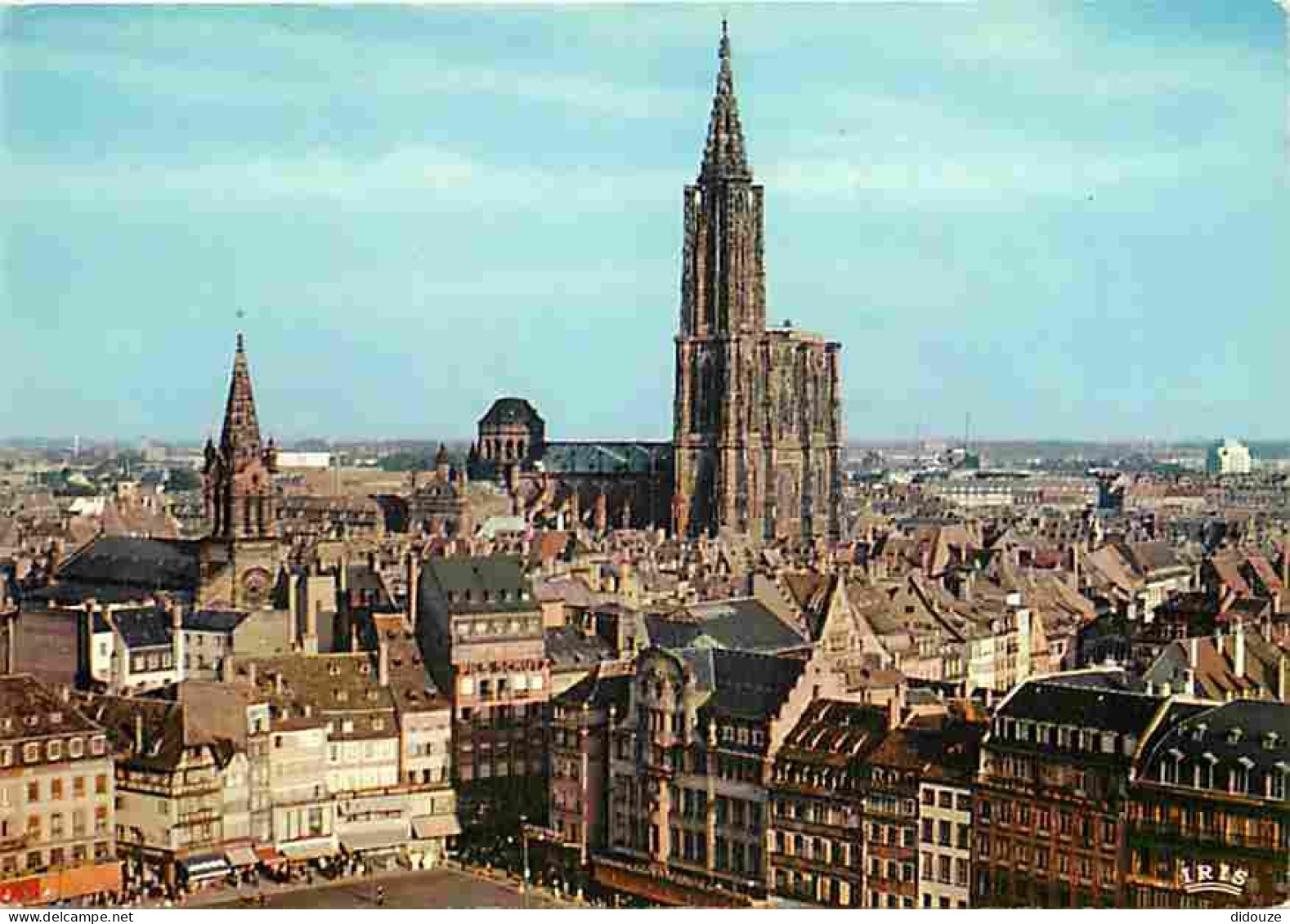 67 - Strasbourg - Le Centrer-ville Et La Ccuthédrale - CPM - Voir Scans Recto-Verso - Strasbourg