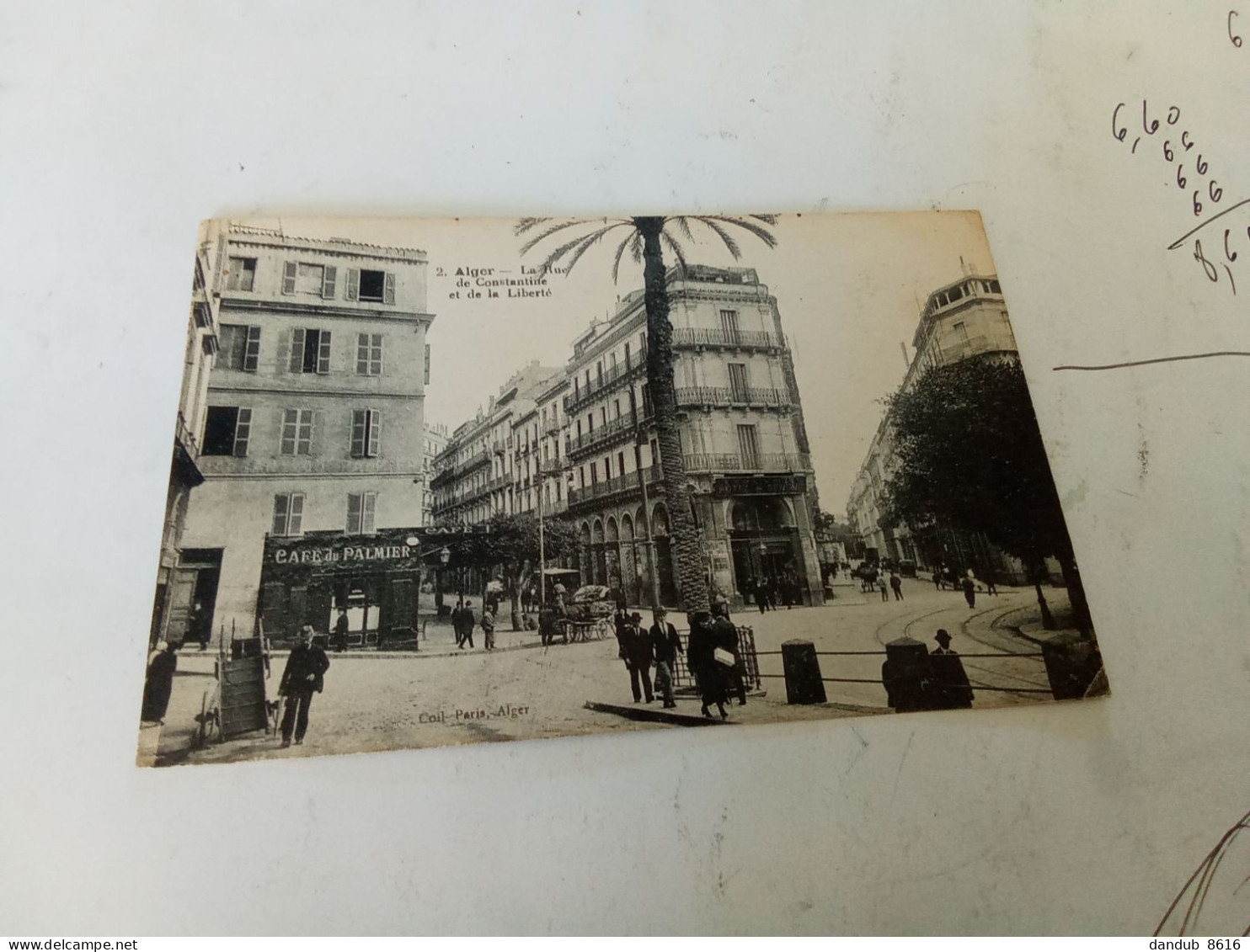 Cpa Rue Constantine Et Liberté Animee - Algiers