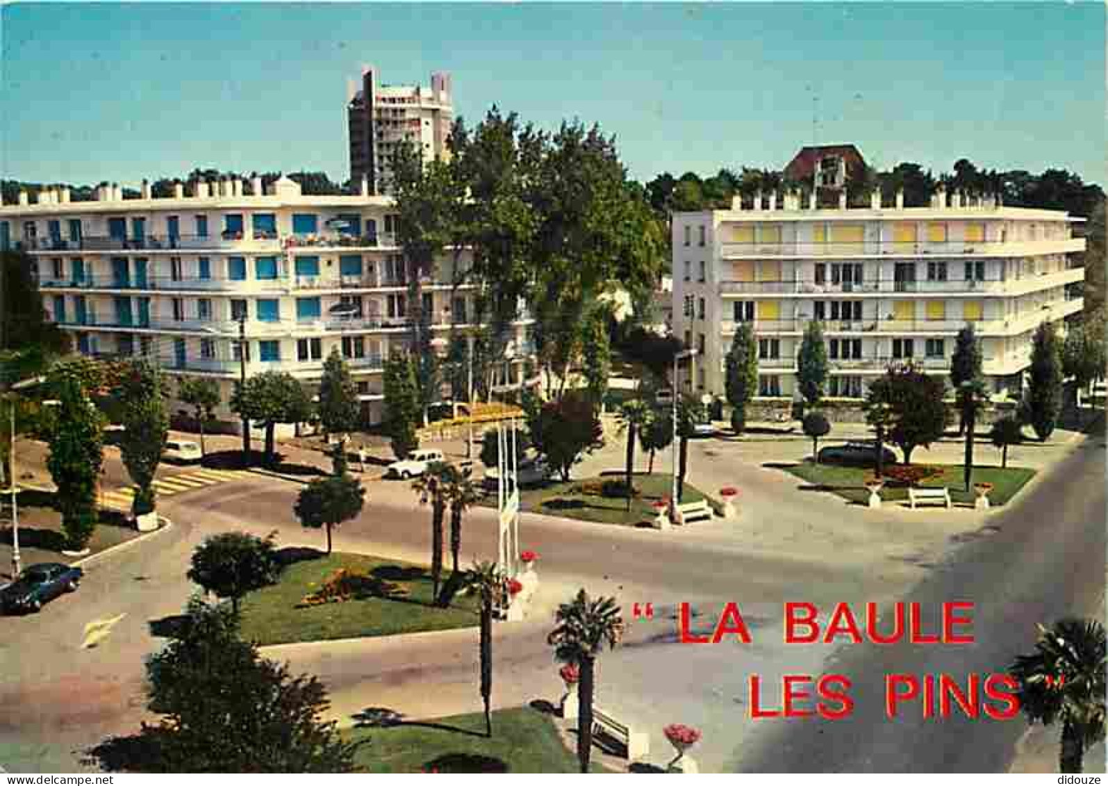 44 - La Baule - La Place Des Palmiers - Automobiles - CPM - Voir Scans Recto-Verso - La Baule-Escoublac