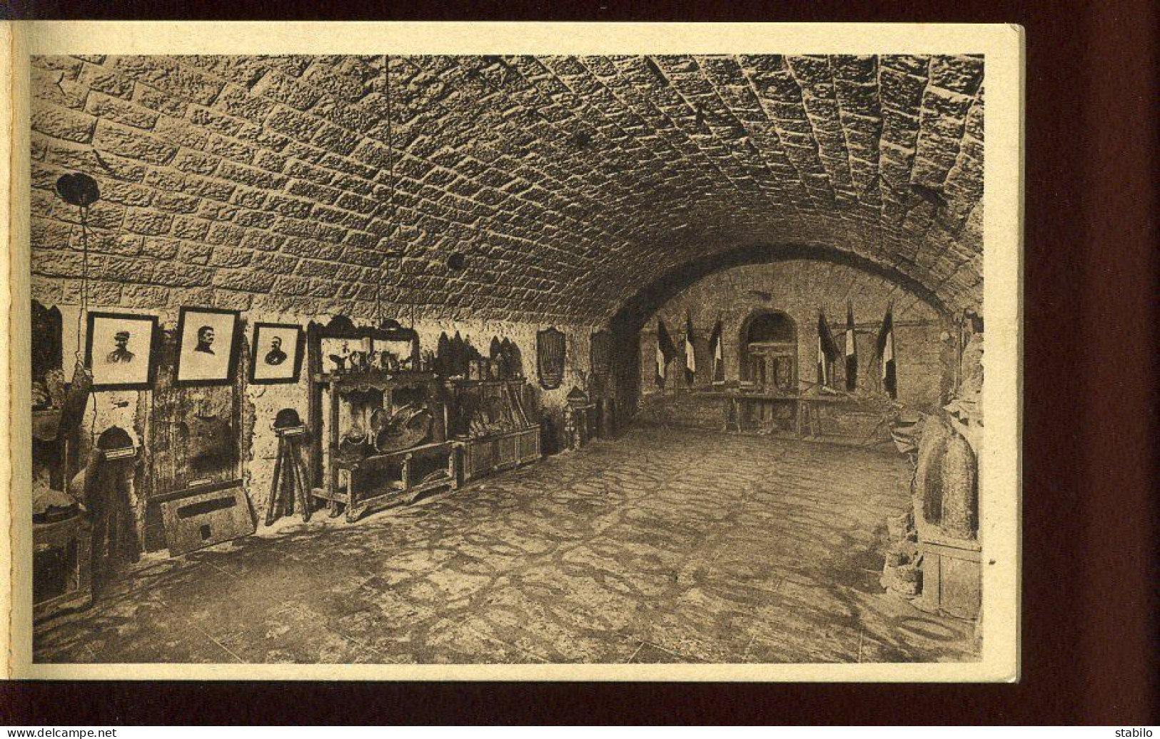 55 - DOUAUMONT - GUERRE 14/18 - CARNET DE 13 CARTES FORMAT 9X14  - Douaumont