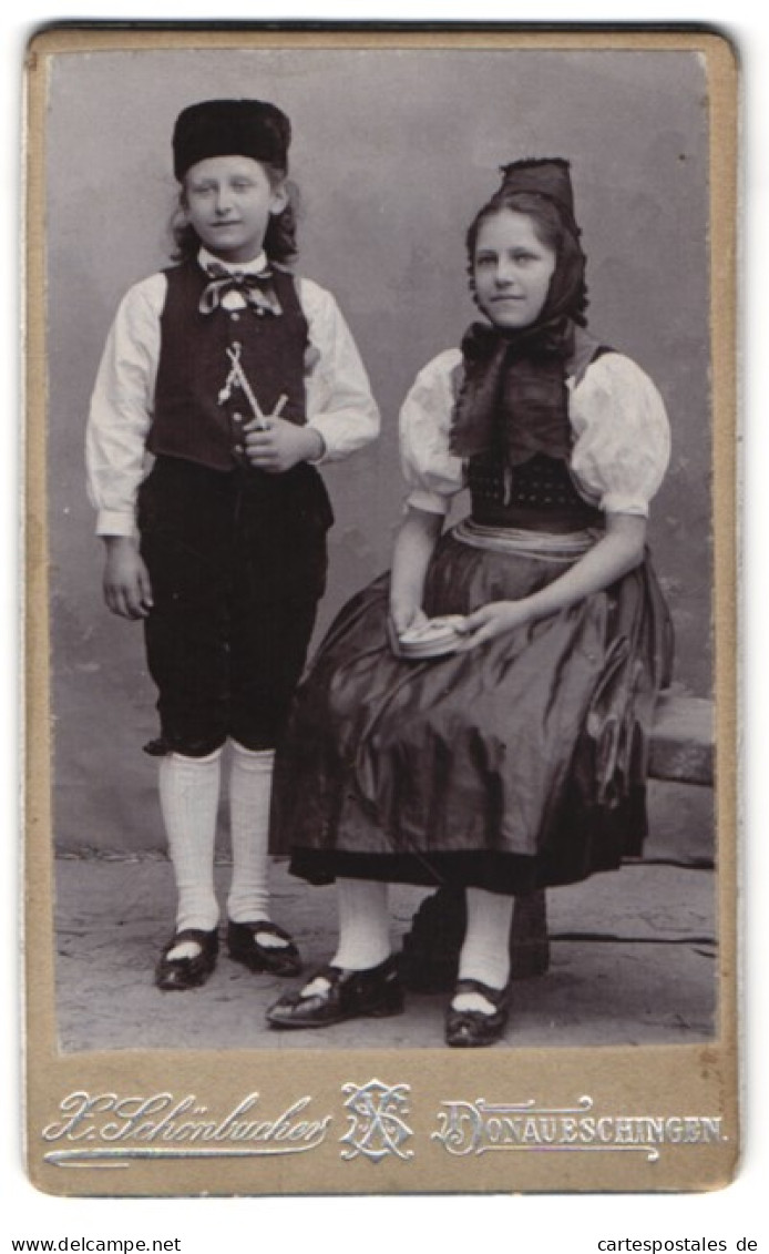 Fotografie X. Schönbucher, Donaueschingen, Zwei Niedliche Kinder In Tracht Aus Dem Schwarzwald  - Anonymous Persons