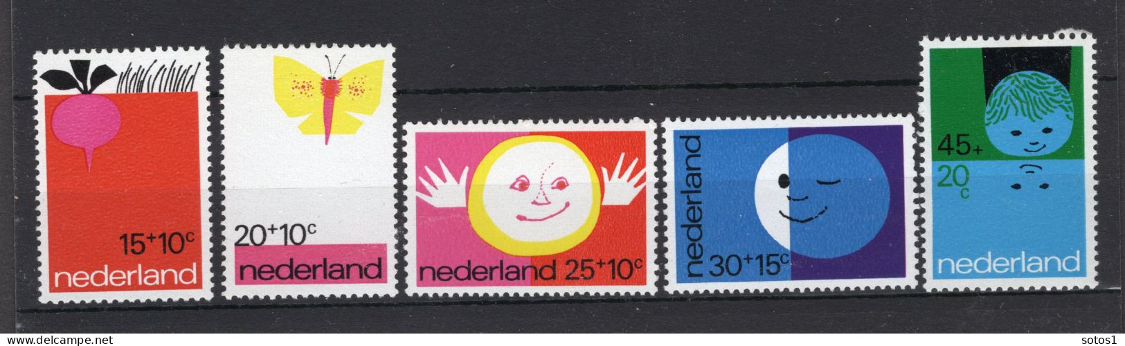 NEDERLAND 996/1000 MNH 1971 - Kinderzegels -1 - Unused Stamps