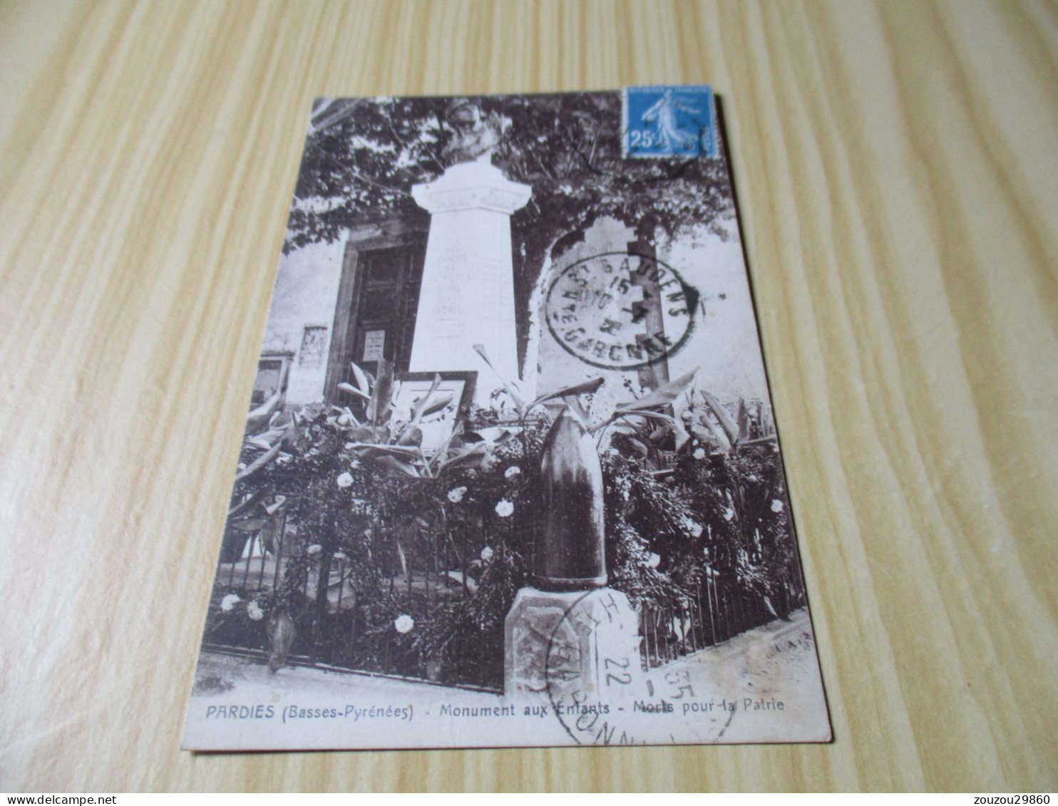 CPA Pardies (64).Monument Aux Enfants Morts Pour La Patrie - Carte Oblitérée Le 10/07/1922. - Other & Unclassified