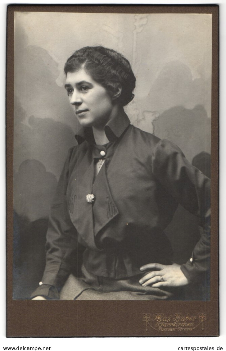 Fotografie Max Huber, Pfarrkirchen, Passauerstrasse, Portrait Brünette Dame Paula Weiss Trägt Modische Bluse 1917  - Anonymous Persons