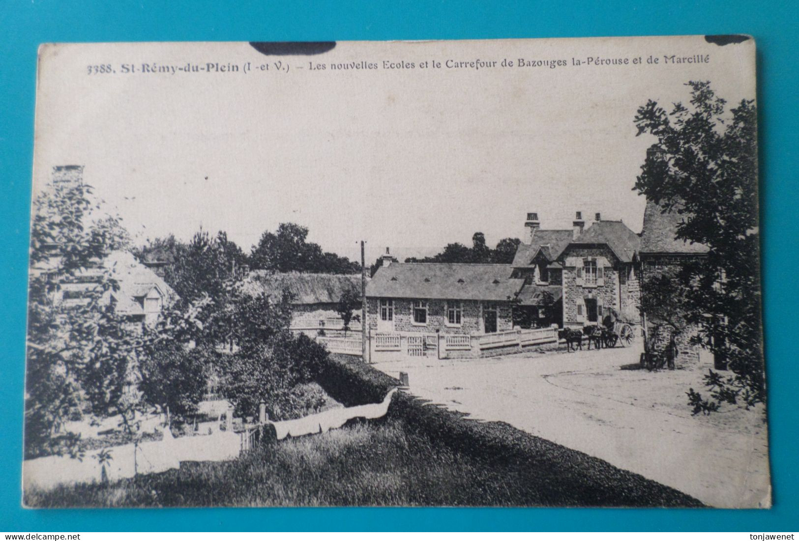 St REMY Du PLEIN - Les Nouvelles Ecoles Et Le Carrefour De Bazouges La Pérouse Et Marcillé ( 35 Ille Et Vilaine ) - Other & Unclassified