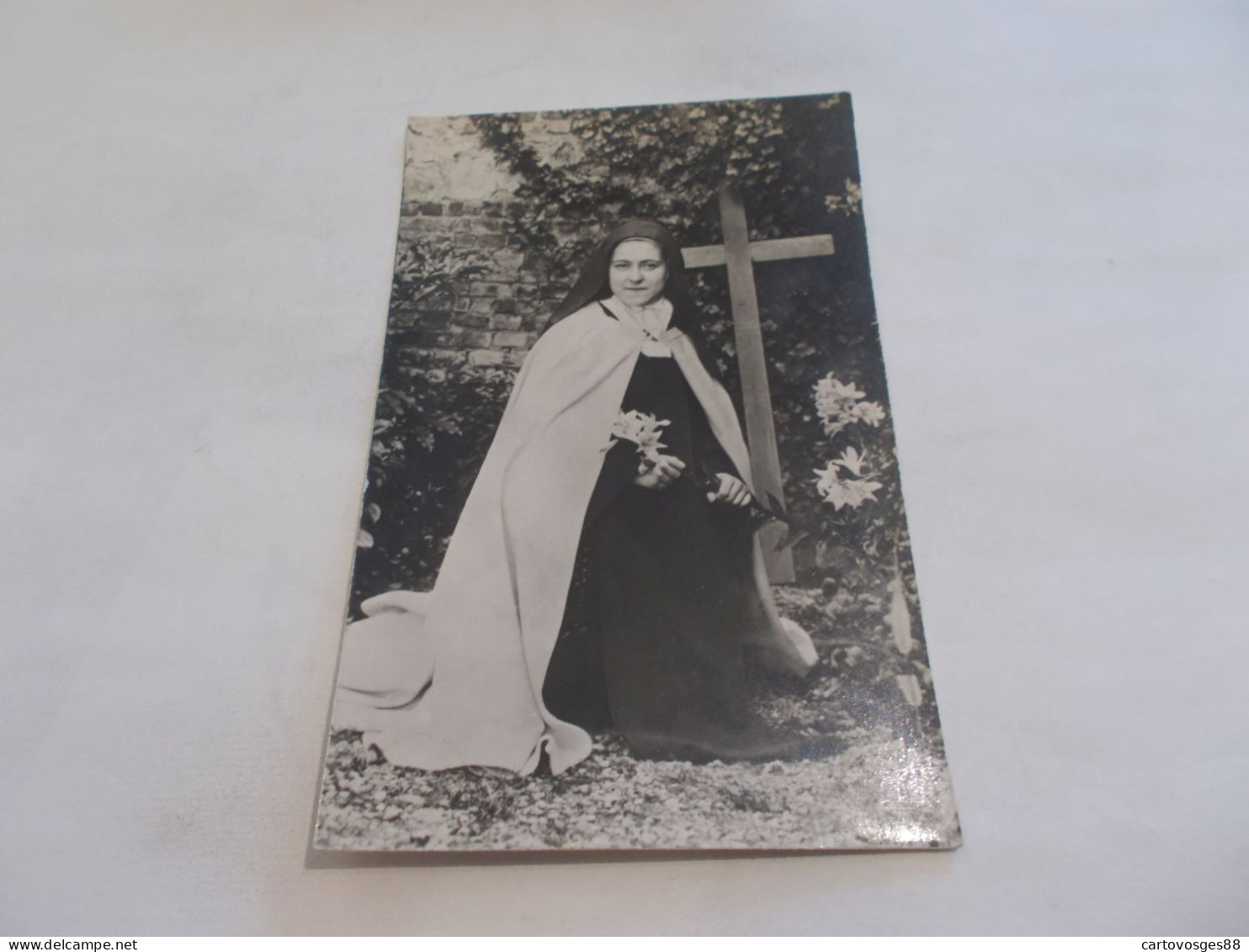 RELIGION  SAINTE THERESE DE L ENFANT JESUS D Apres PHOTOGRAPHIE DE JUILLET 1896 - Saints