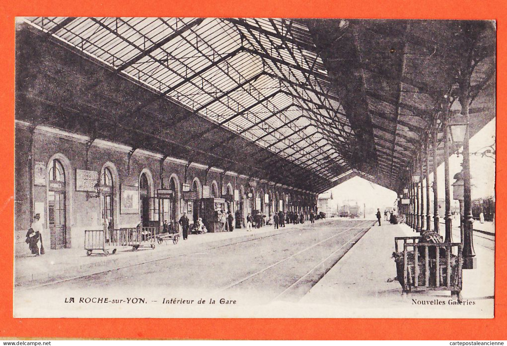 30579 / LA-ROCHE-sur-YON 85-Vendée Intérieur De La GARE  1917 Edition Nouvelles Galeries - La Roche Sur Yon