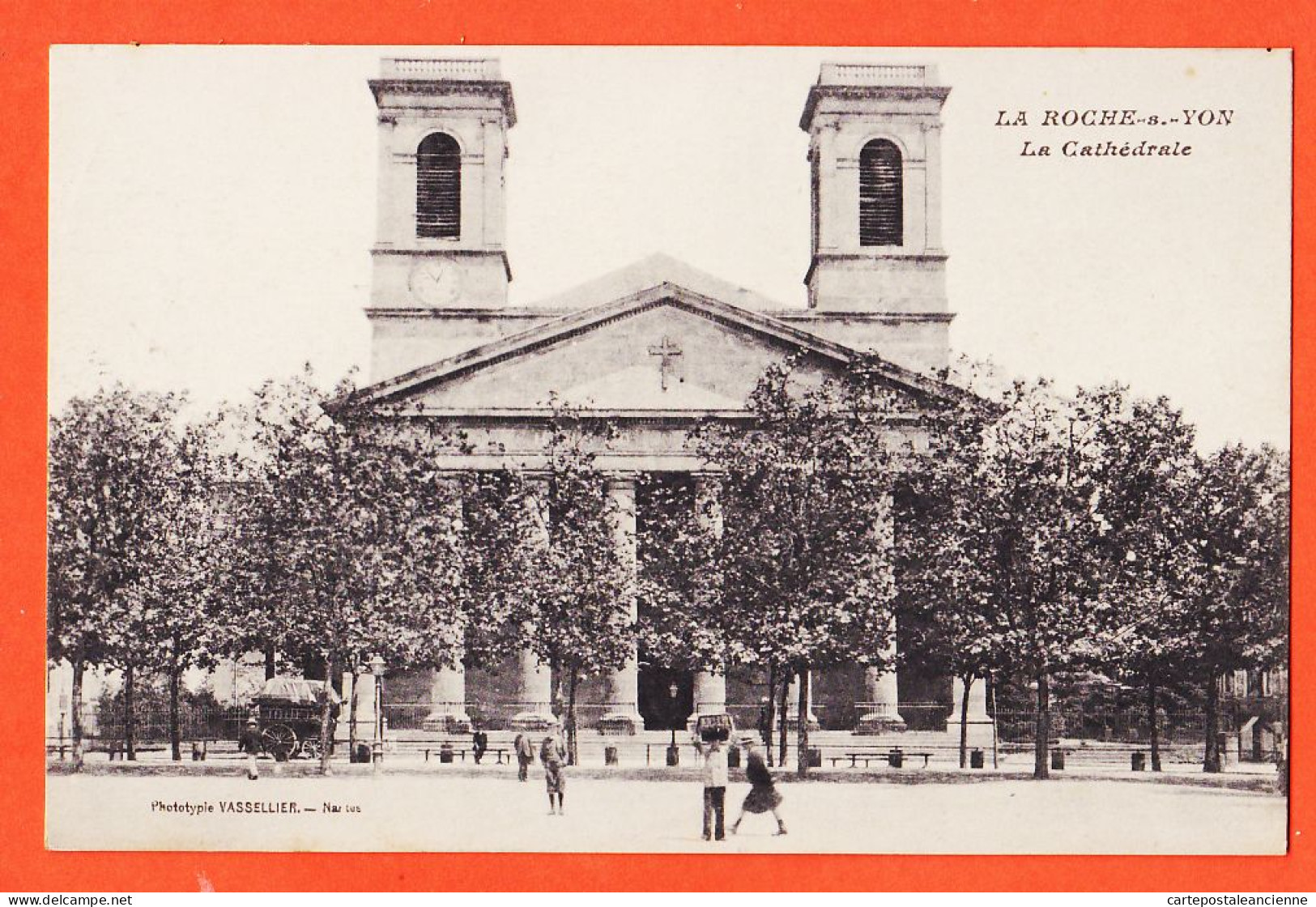 30565 / LA-ROCHE-sur-YON 85-Vendée Cathédrale 30 Juillet 1917 D'un Poilu En Convalescence CpaWW1 Phototypie VASSELLIER - La Roche Sur Yon
