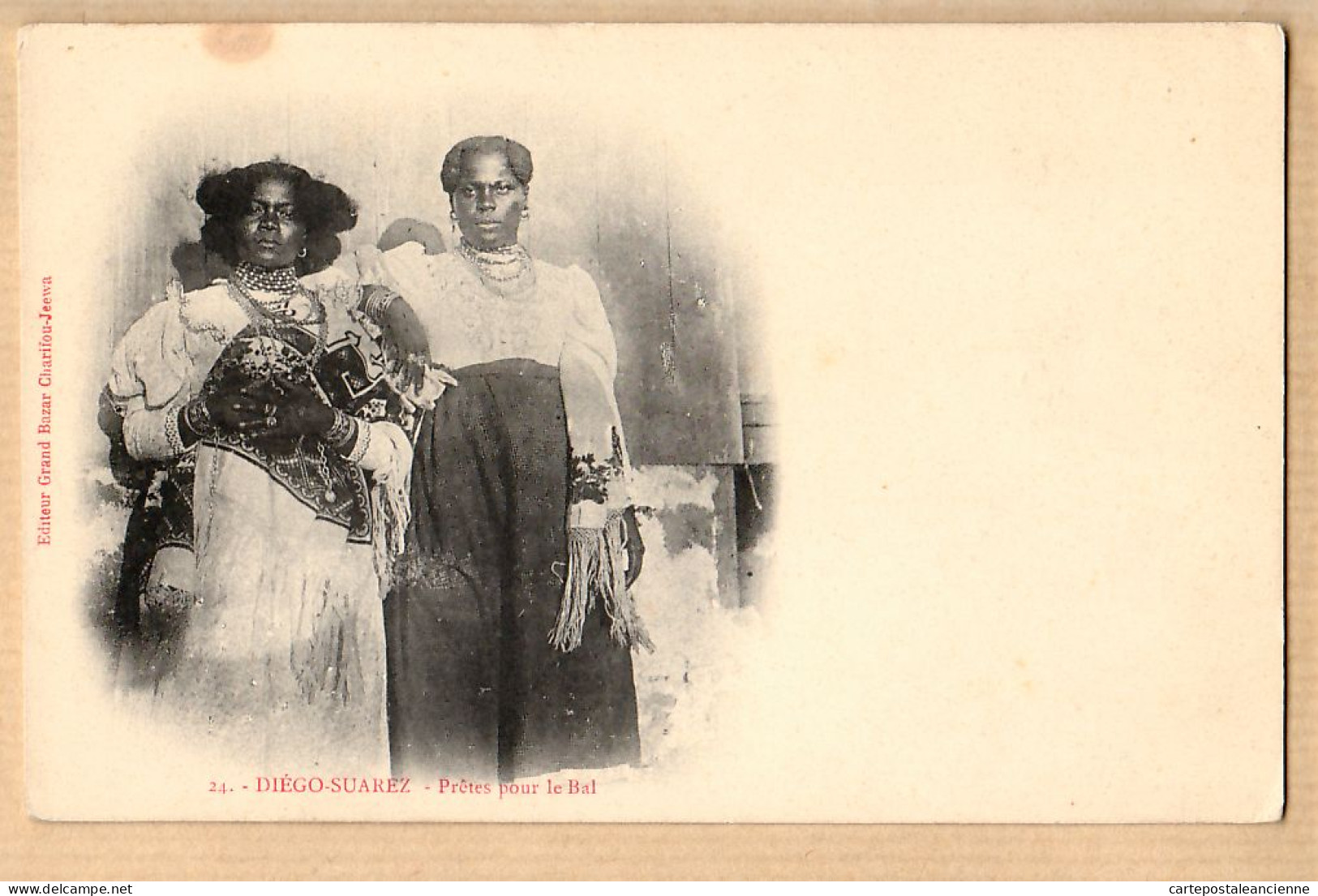 30732 / Ethnic DIEGO SUAREZ Types Femmes Pretes Pour BAL Malgaches MADAGASCAR 1900s Bazar CHARIFOU JEEWA N°24r  - Madagascar