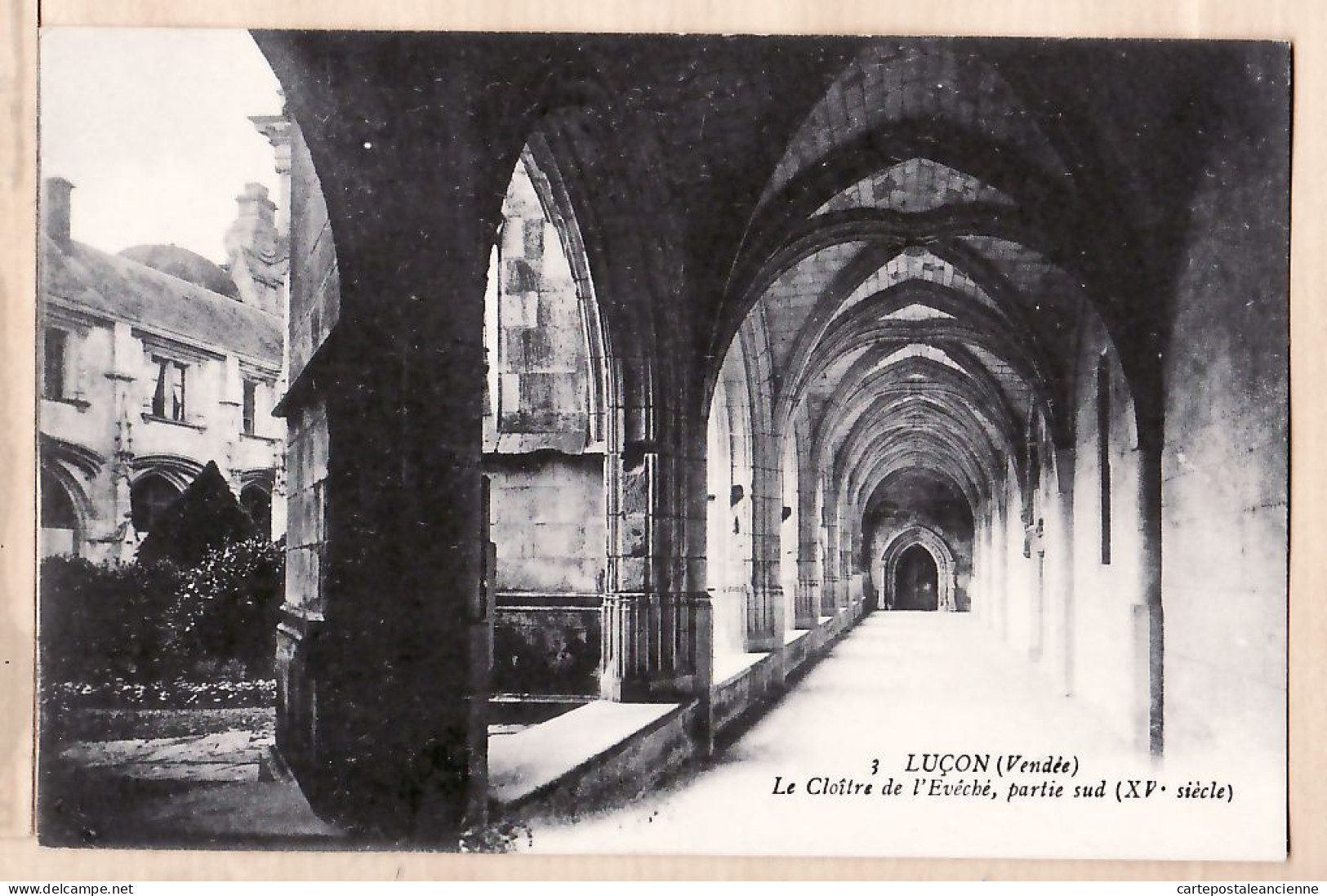 30558 / LUCON 85-Vendée Le Cloître De L'EVECHE Partie Sud XVe Siècle 1910s - ARTAUD NOZAIS N°3 - Lucon