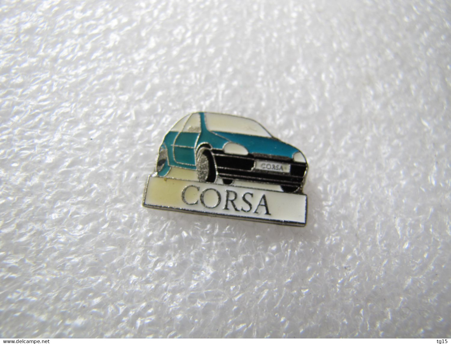 PIN'S   OPEL  CORSA - Opel