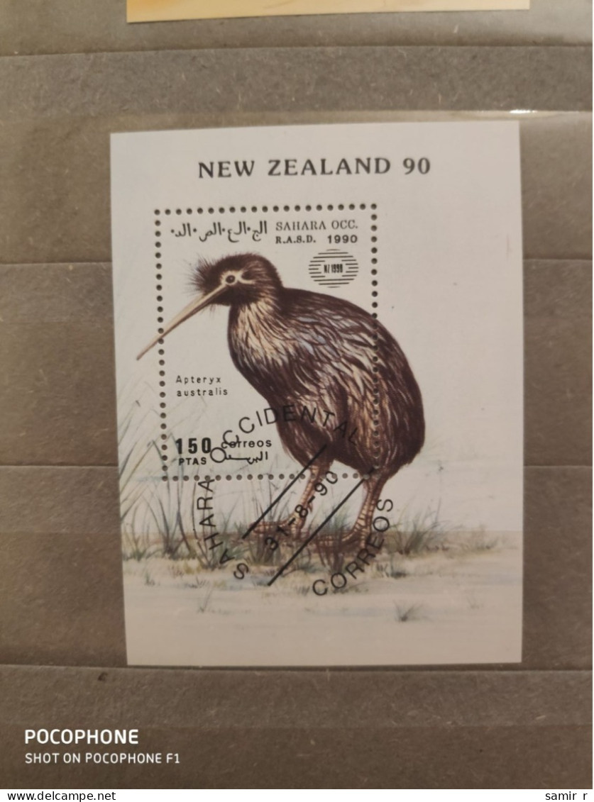 1990	New Zealand	Birds 12 - Used Stamps