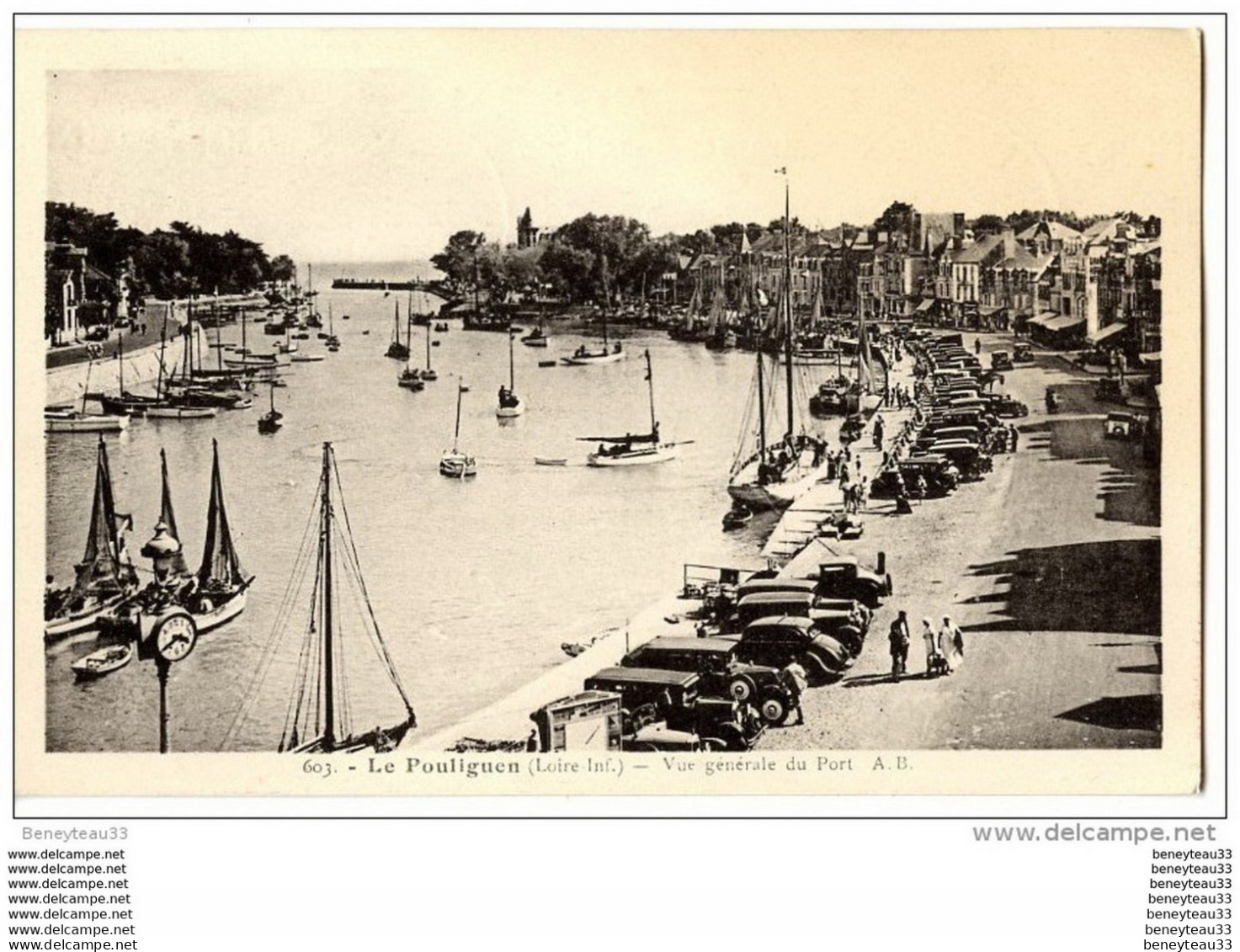 CPA (Réf : I573) LE POULIGUEN  (LOIRE-ATLANTIQUE 44) Vue Générale Du Port A.B. (très Animée, Très Vieilles Voitures) - Le Pouliguen