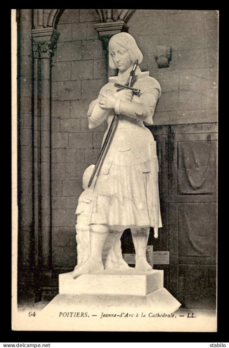 JEANNE D'ARC - CATHEDRALE DE POITIERS - Famous Ladies