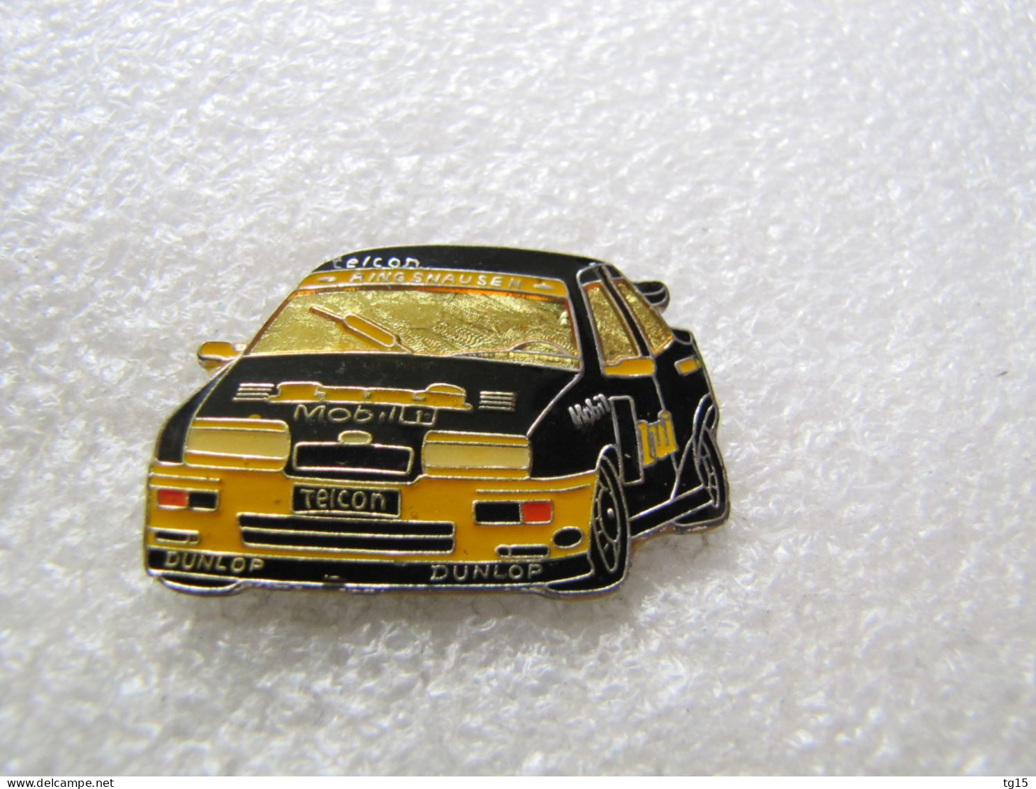PIN'S   FORD  SIERRA COSWORTH  RS 500  DTM  LUI  DUNLOP  TELCOM MOBIL - Ford