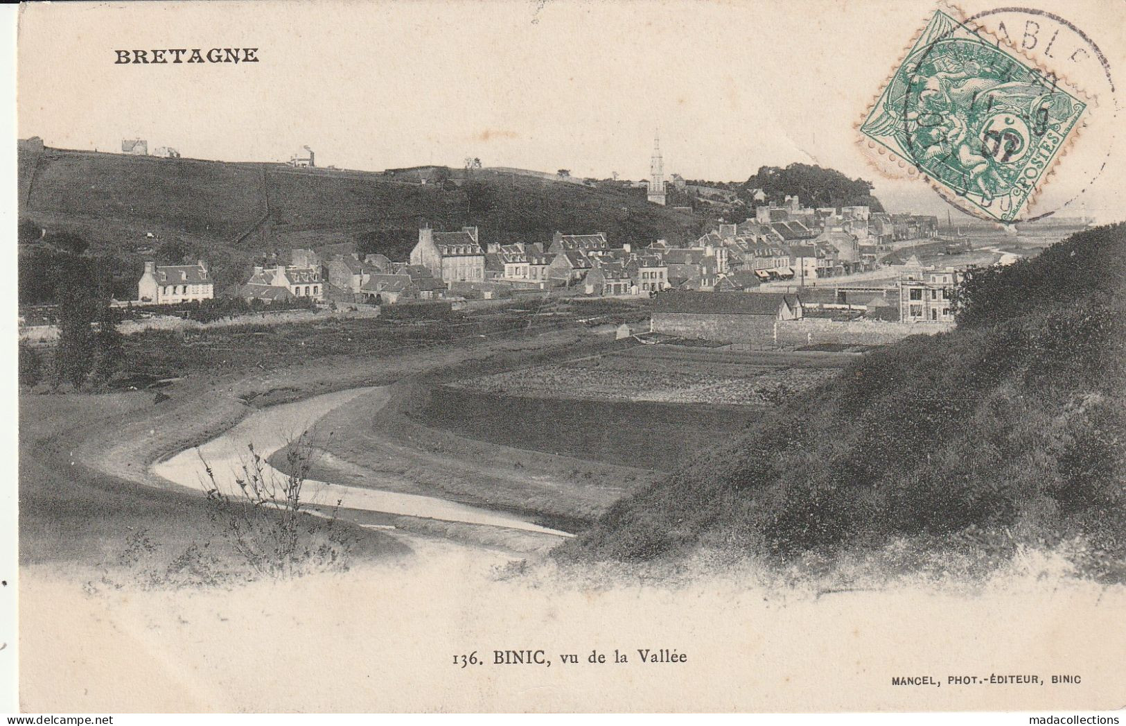 Binic (22 - Côtes D'Armor) Vu De La Vallée - Binic