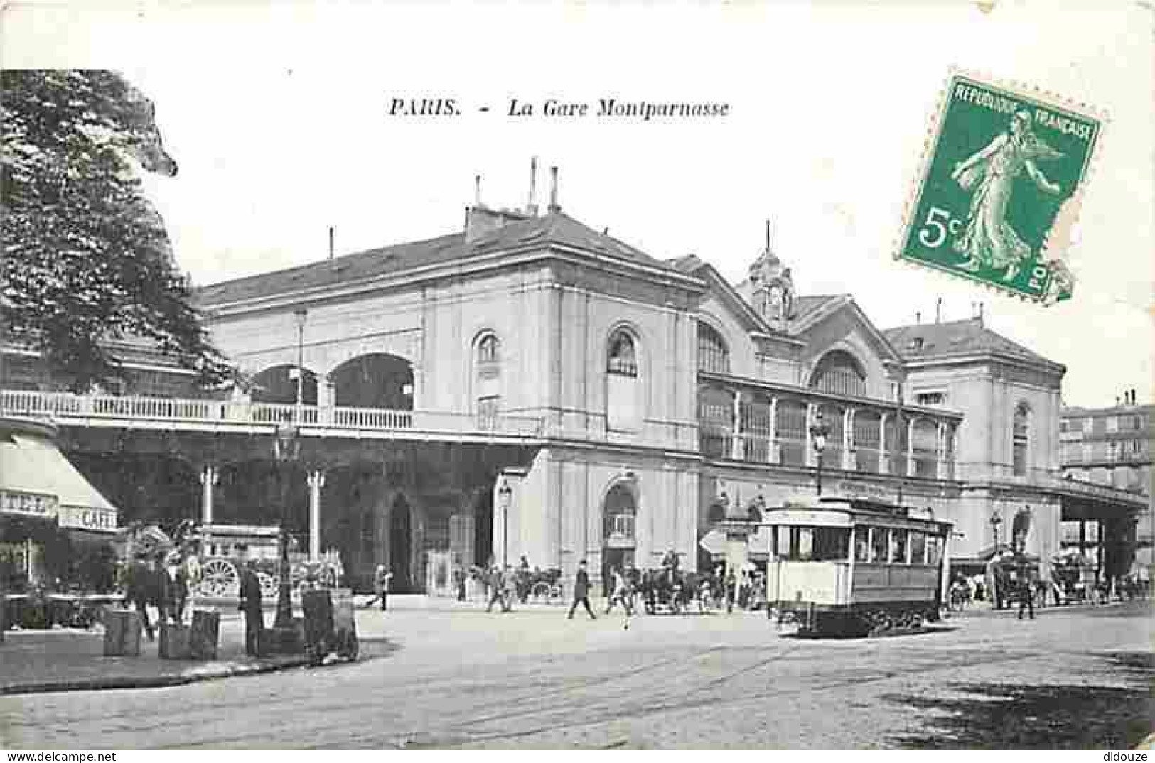 75 - Paris - La Gare Montparnasse - Animée - Tramway - CPA - Voir Scans Recto-Verso - Métro Parisien, Gares