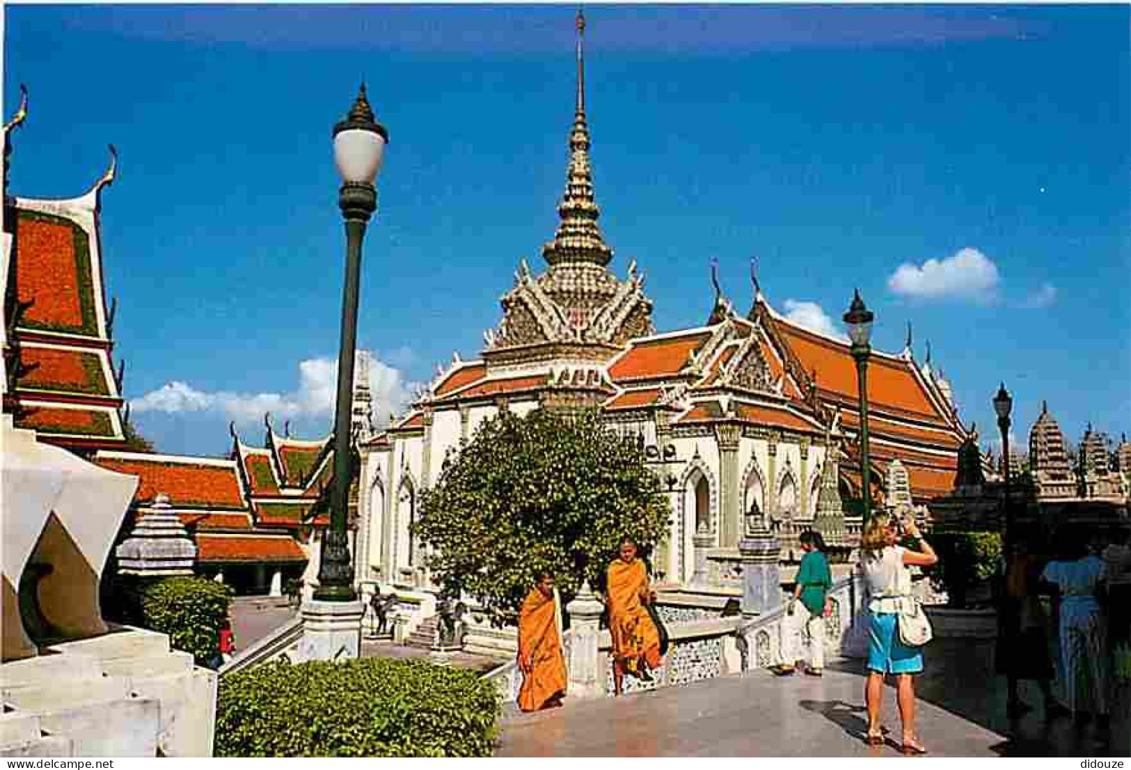 Thailande - Bangkok - An Interesting View Of A Part Of Wat Temple Phra Keo - CPM - Voir Scans Recto-Verso - Thaïlande