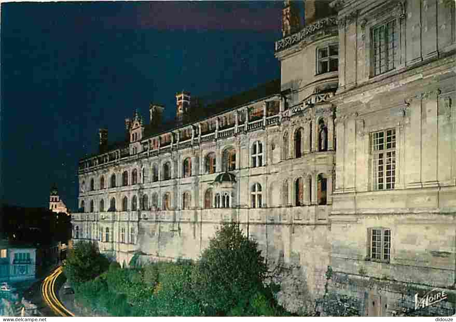 41 - Blois - Le Château - L'aile François 1er Ou Façade Des Loges Du Château Illuminé - Au Fond à Gauche La Cathédrale S - Blois